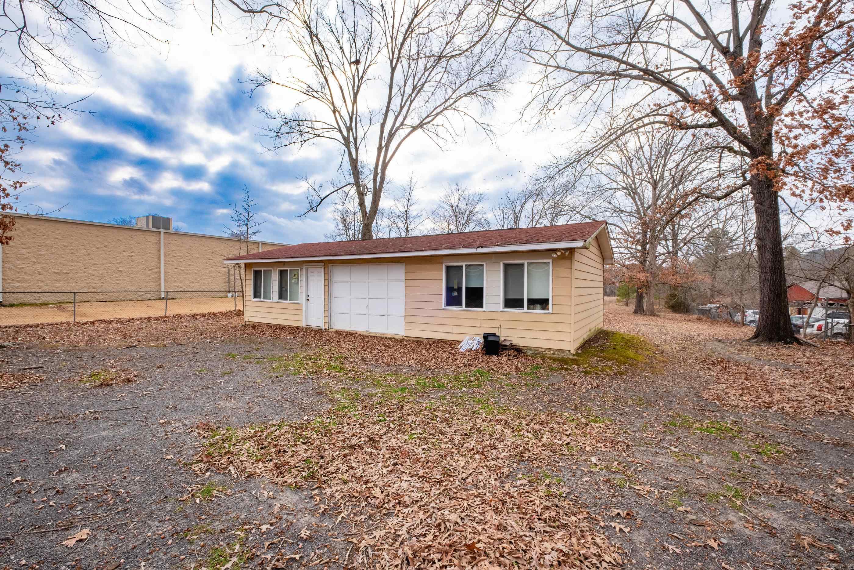 596 Hwy 365  Mayflower, AR