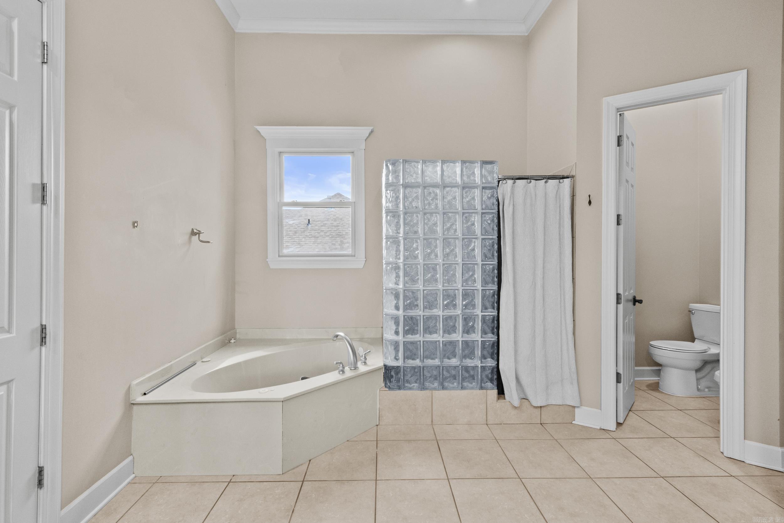 126 Calais  Maumelle, AR