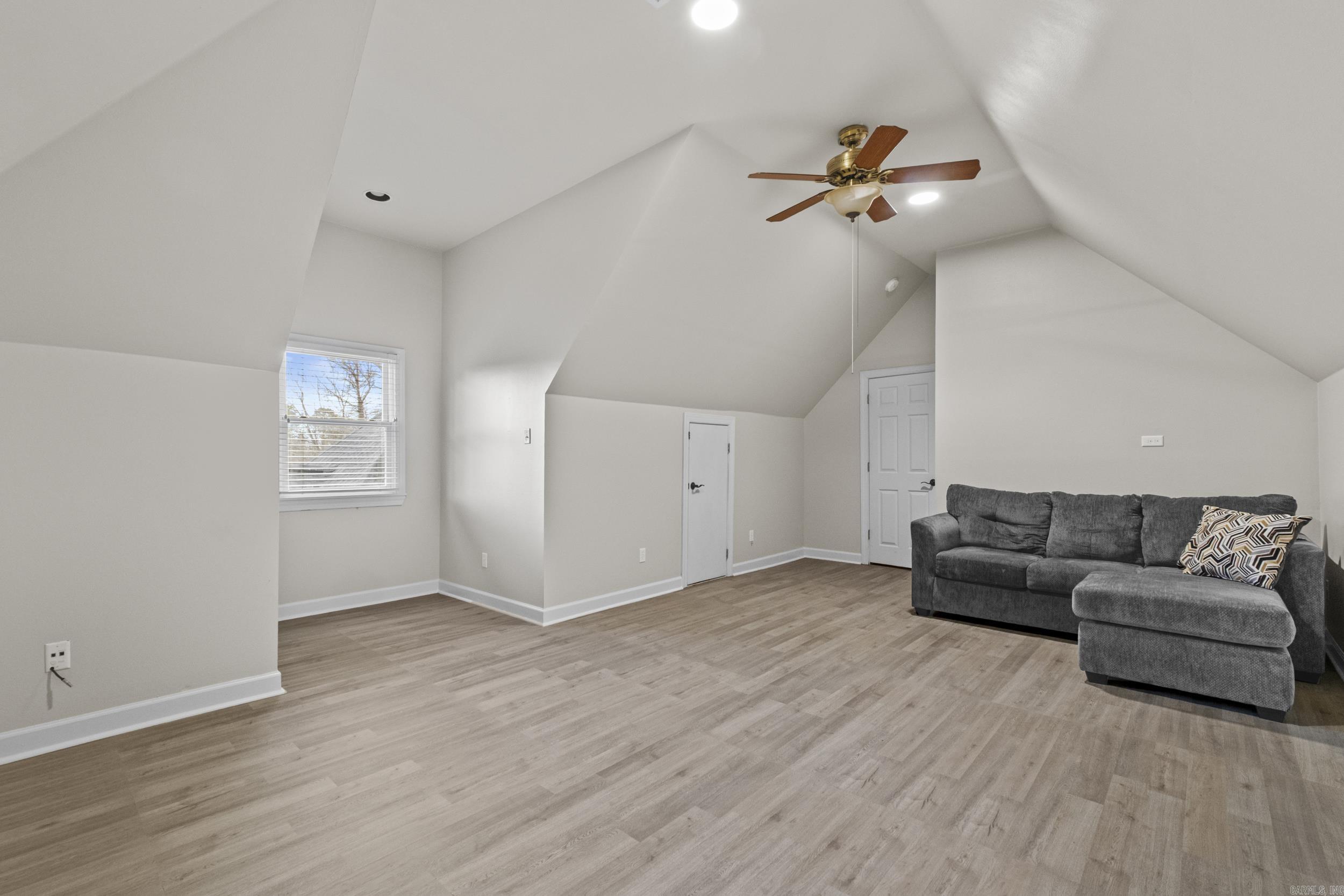 126 Calais  Maumelle, AR