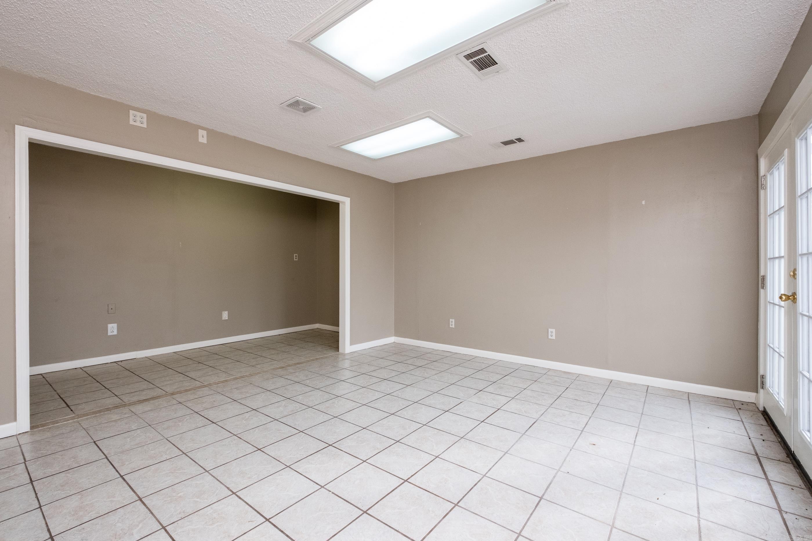 637 & 639 Hwy 365  Mayflower, AR