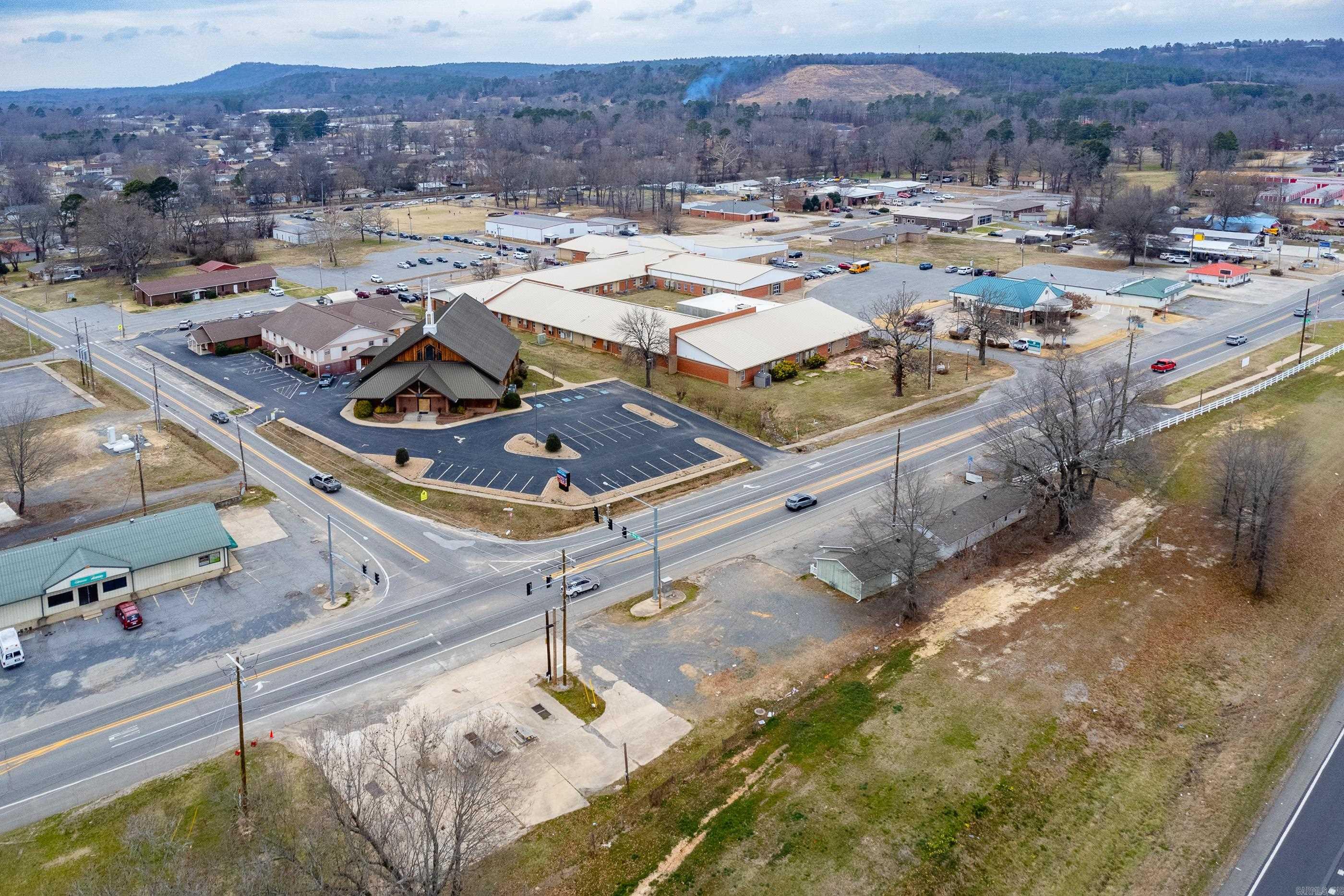 637 & 639 Hwy 365  Mayflower, AR