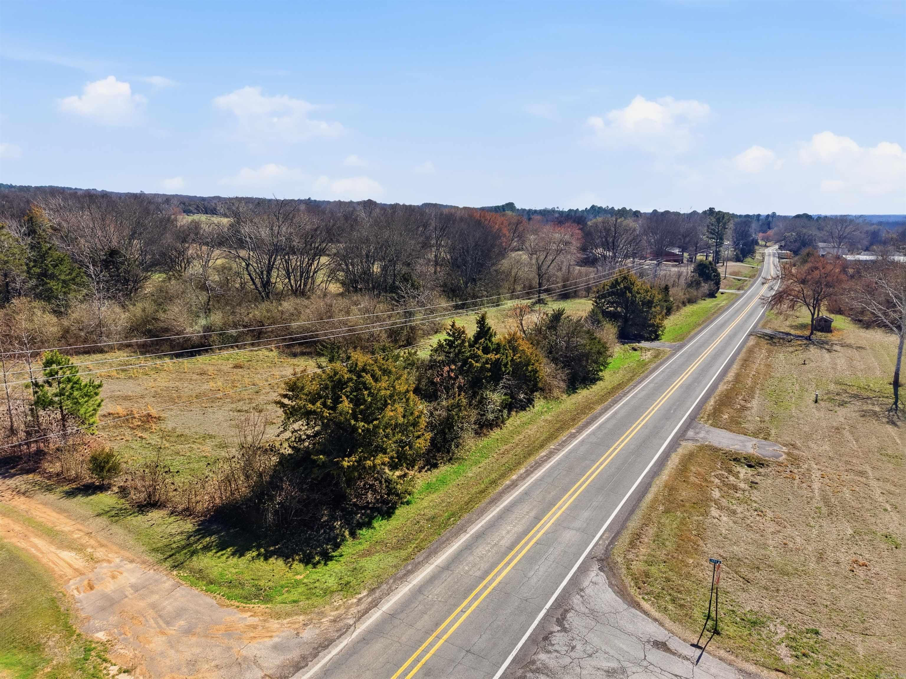 00 Hwy 287  Holland, AR