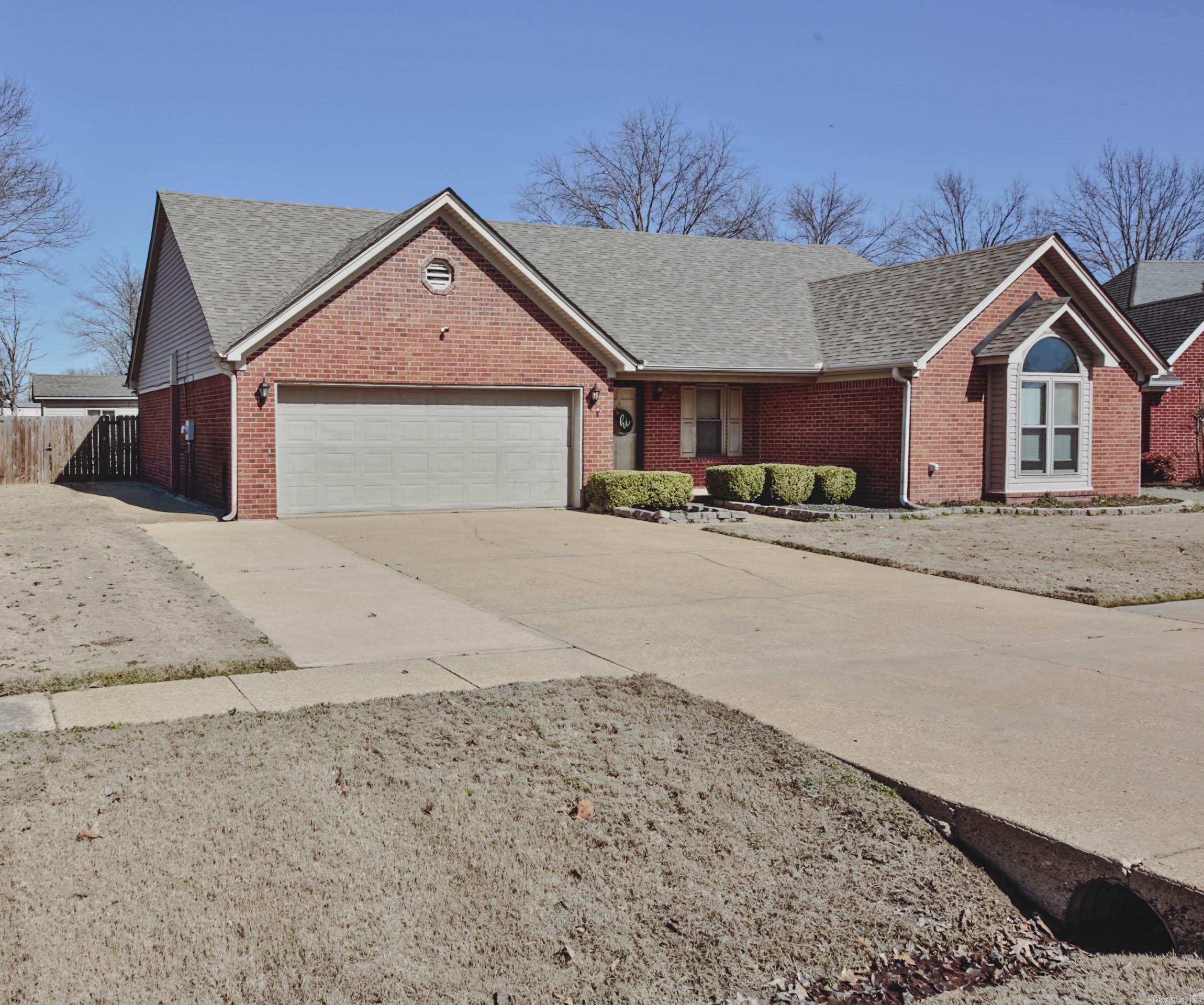 603 Wintree Ln  Marion, AR