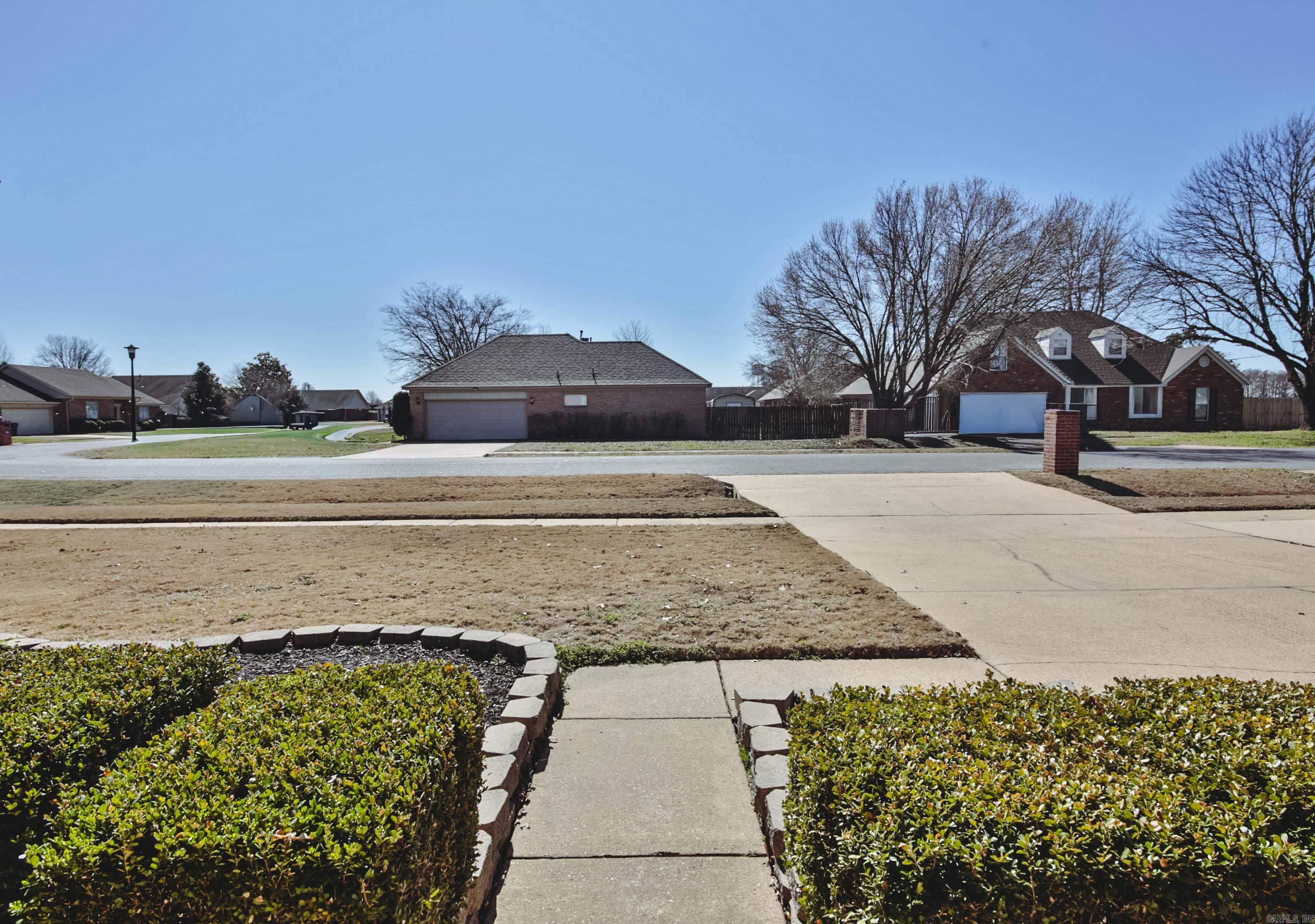 603 Wintree Ln  Marion, AR