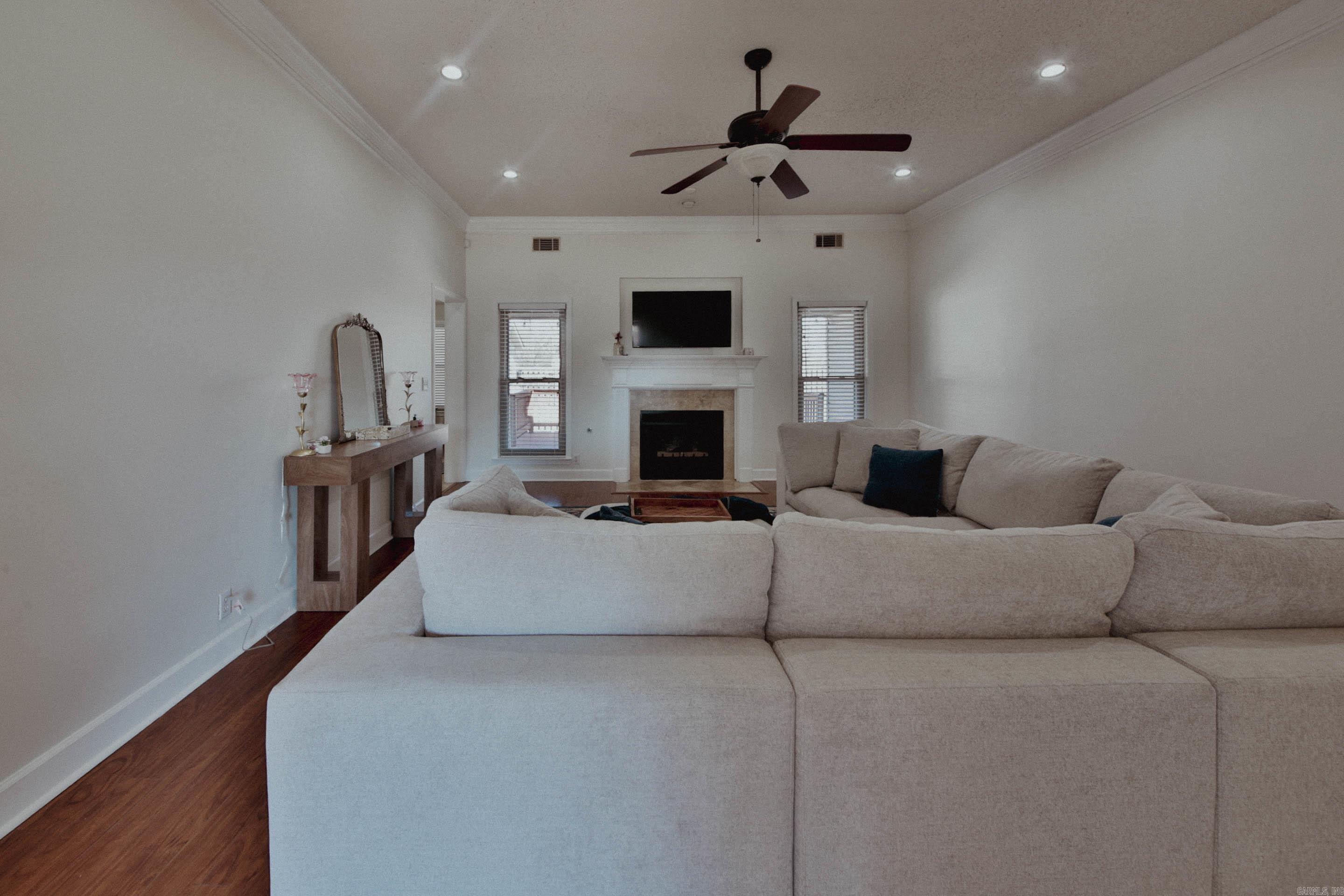 603 Wintree Ln  Marion, AR