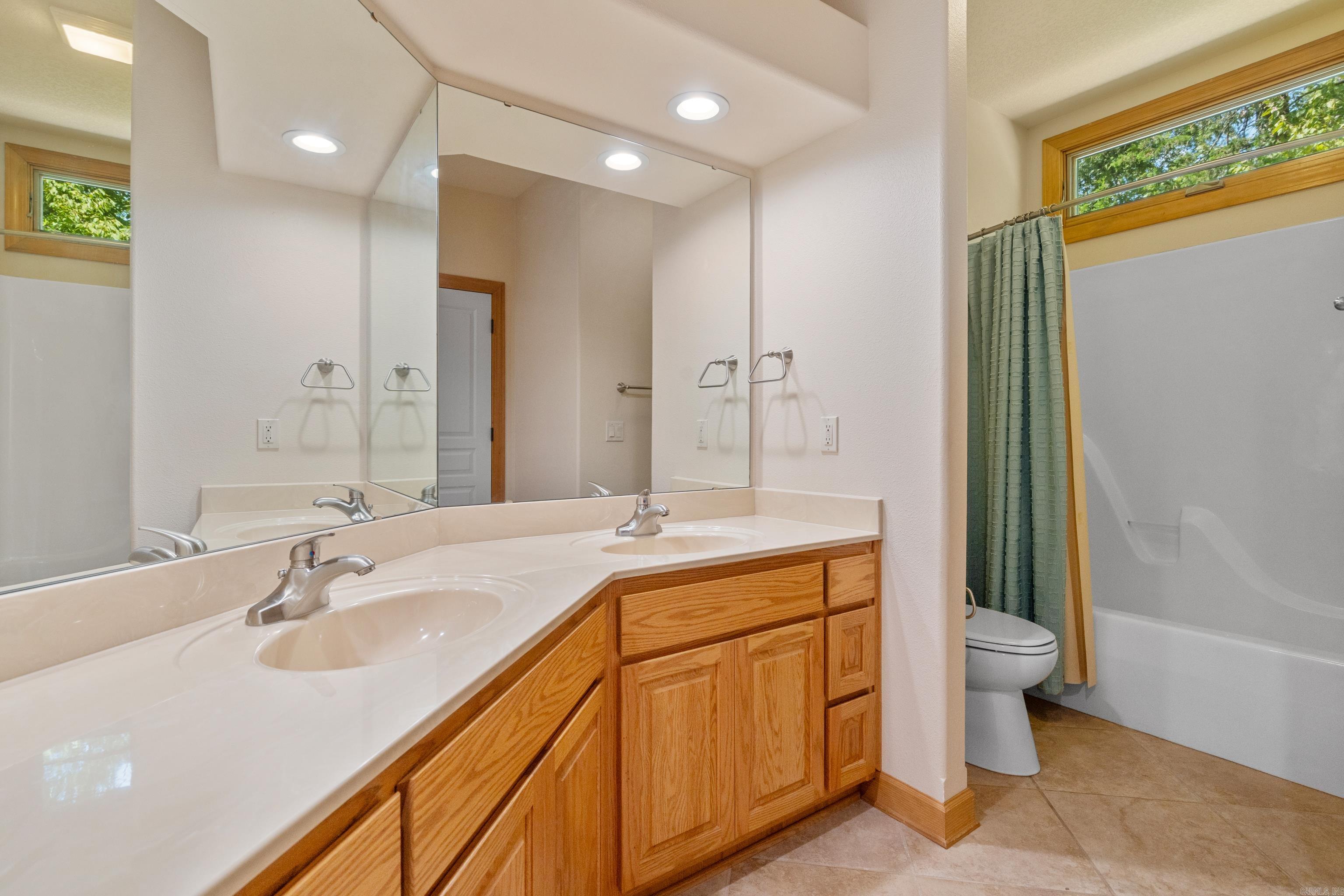 11 Risco  Way  Hot Springs Village, AR