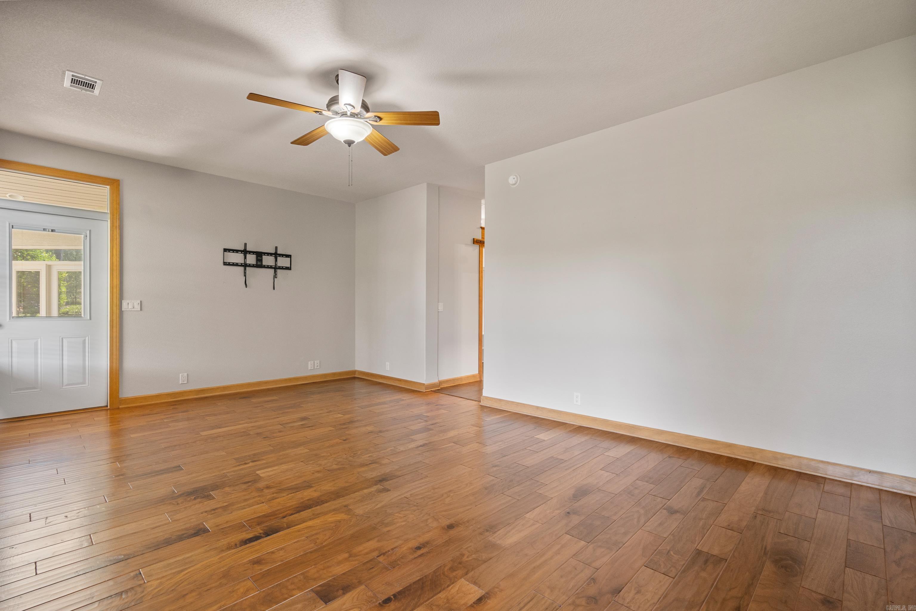 11 Risco  Way  Hot Springs Village, AR