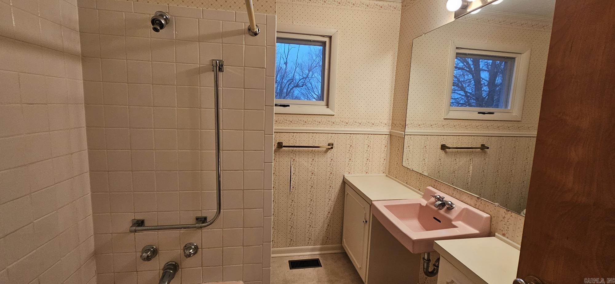 3700 W Kingshighway  Paragould, AR