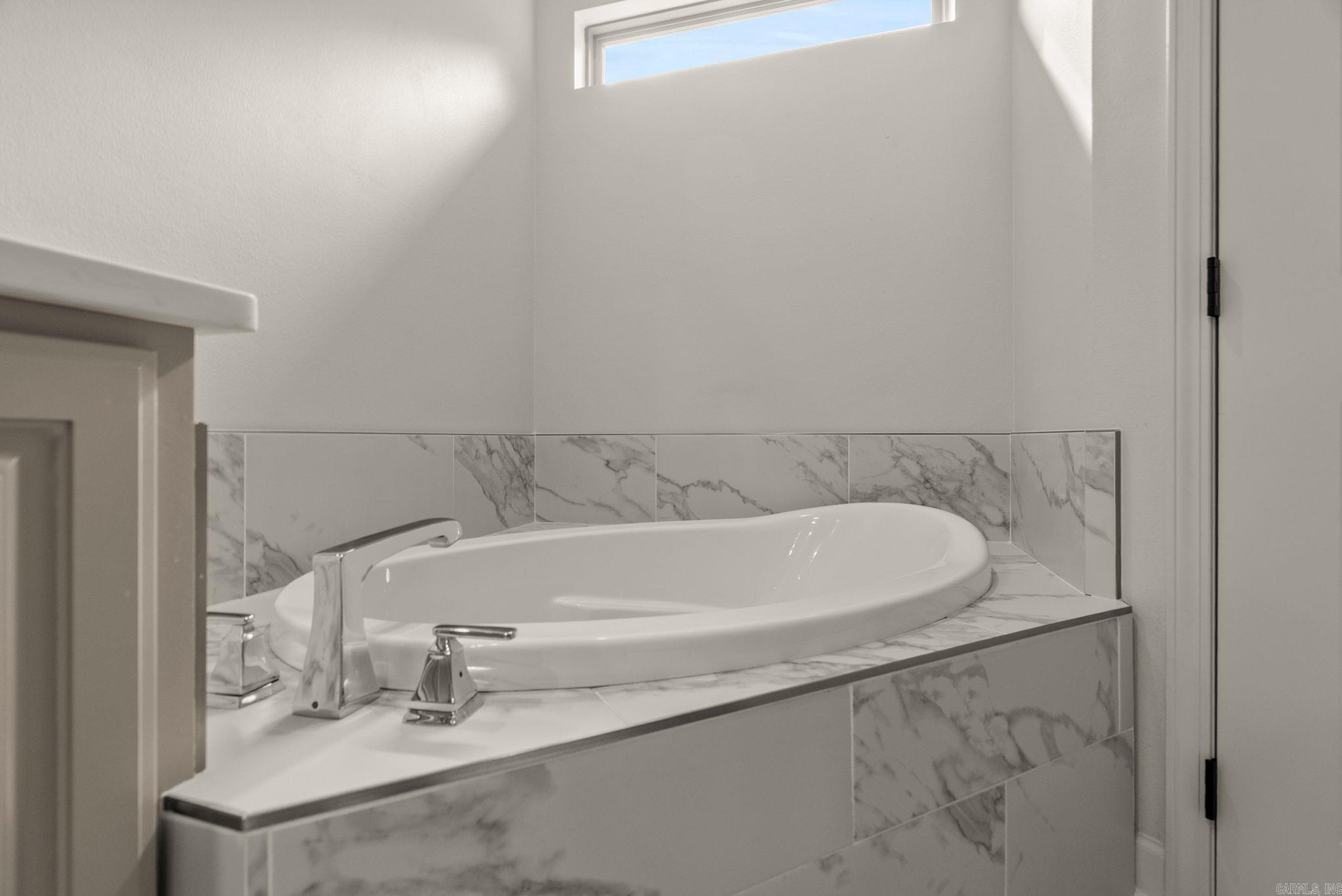 6 Piper  Little Rock, AR