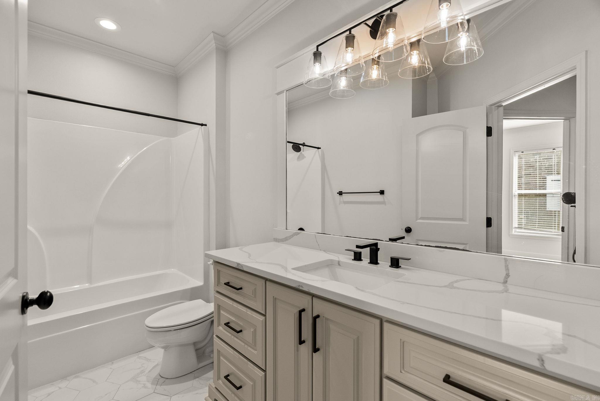 6 Piper  Little Rock, AR