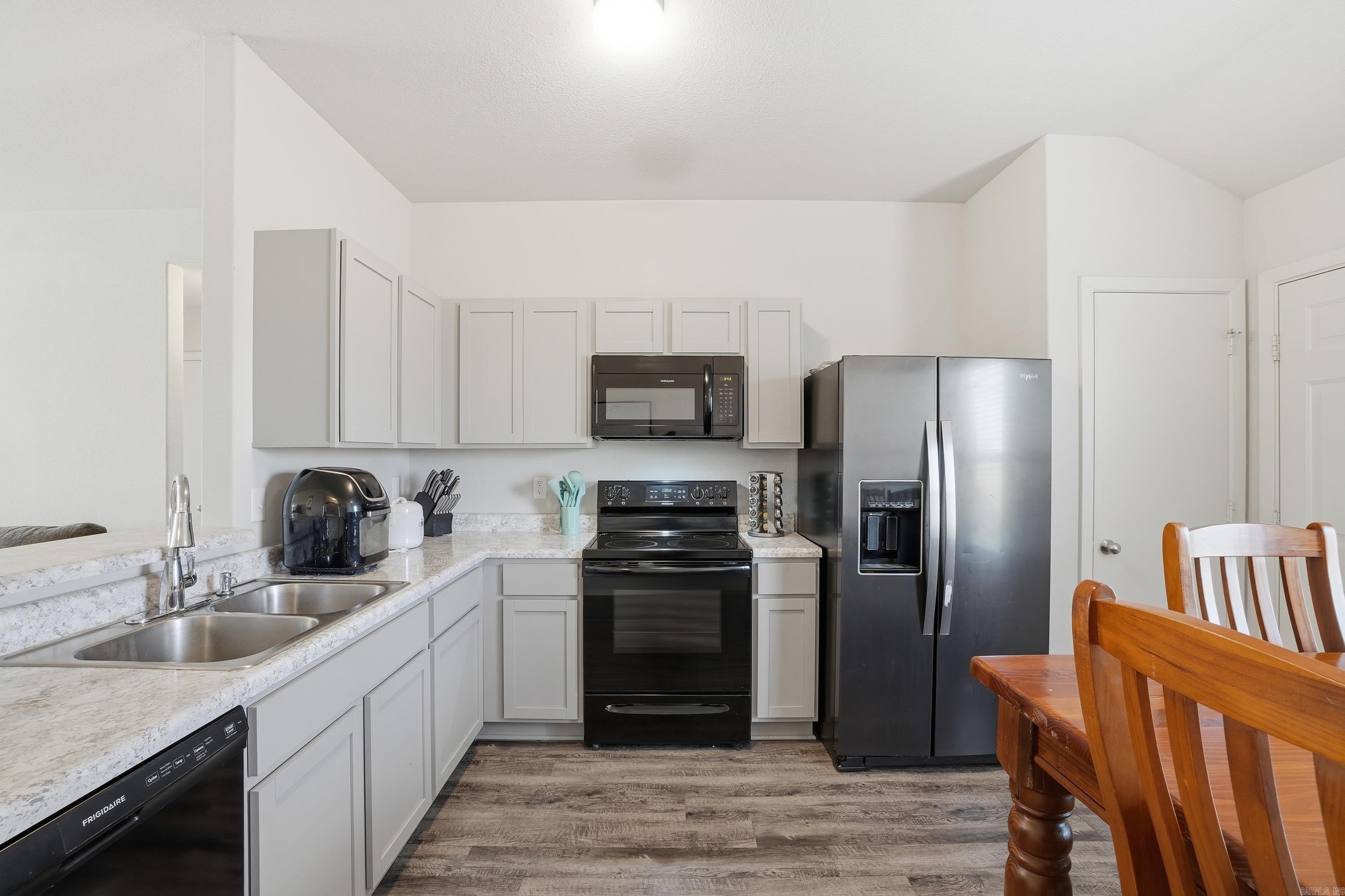 1801 Yarrow Dr  North Little Rock, AR