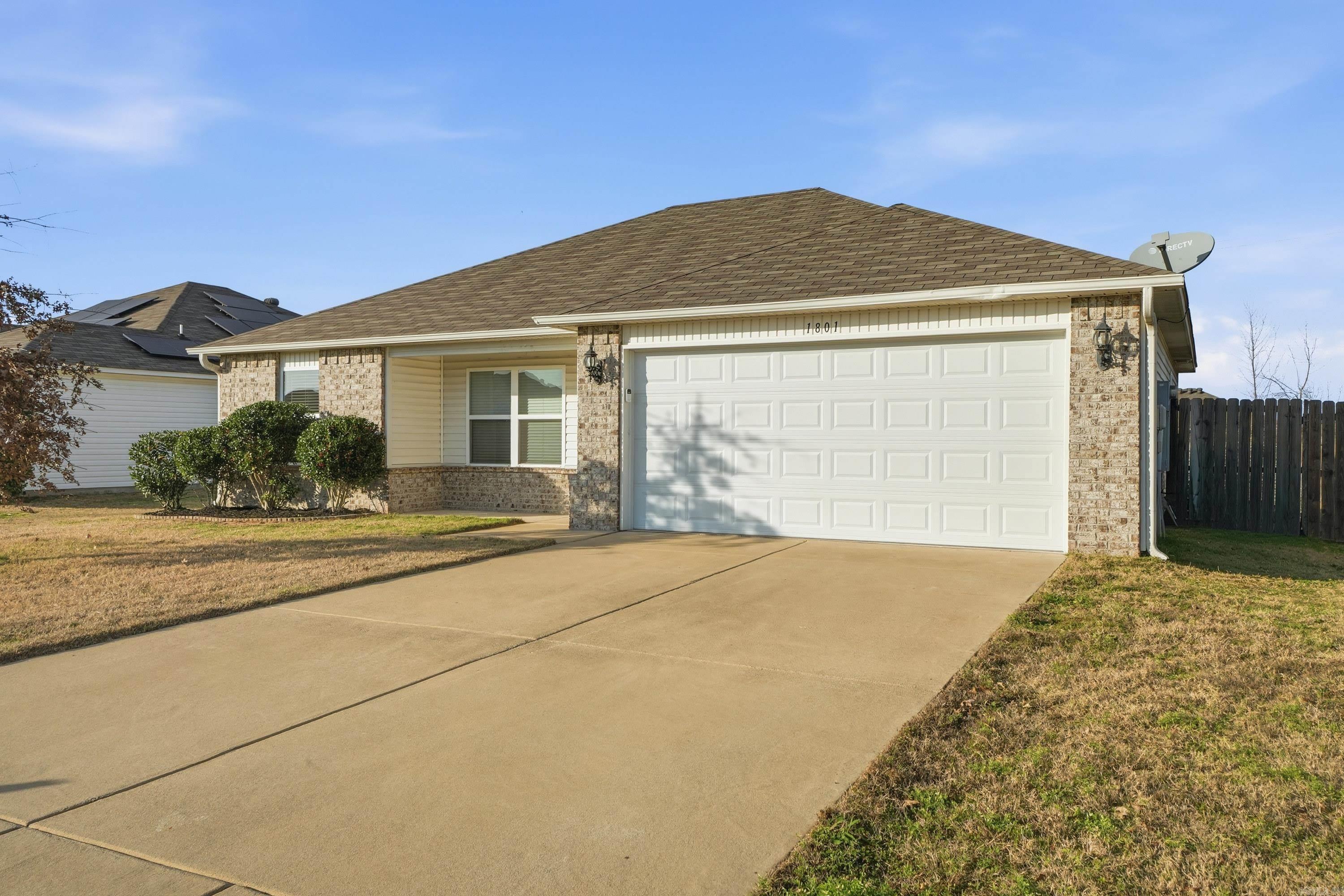 1801 Yarrow Dr  North Little Rock, AR