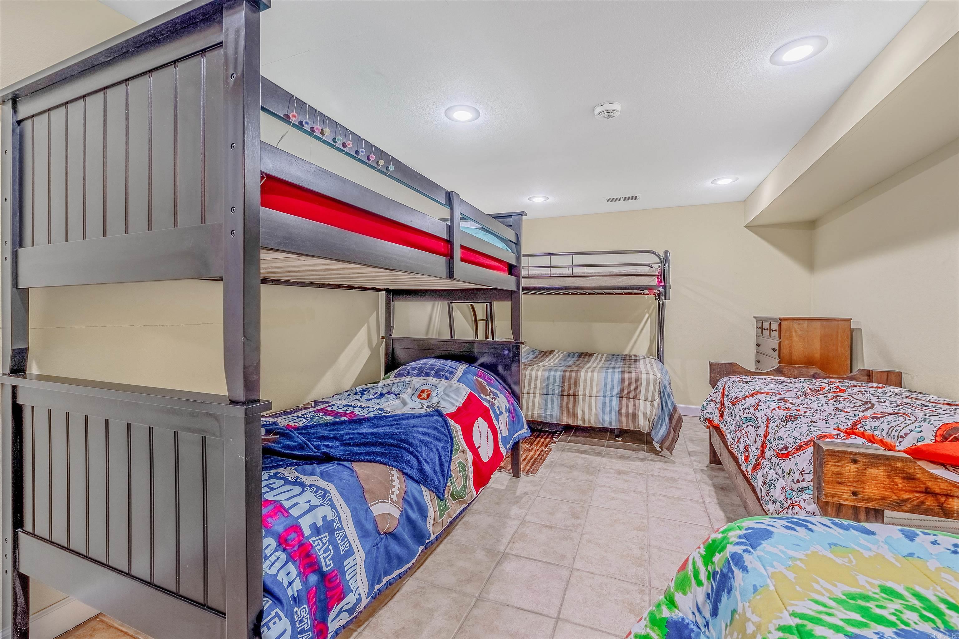 424 Potters Point Road  Higden, AR