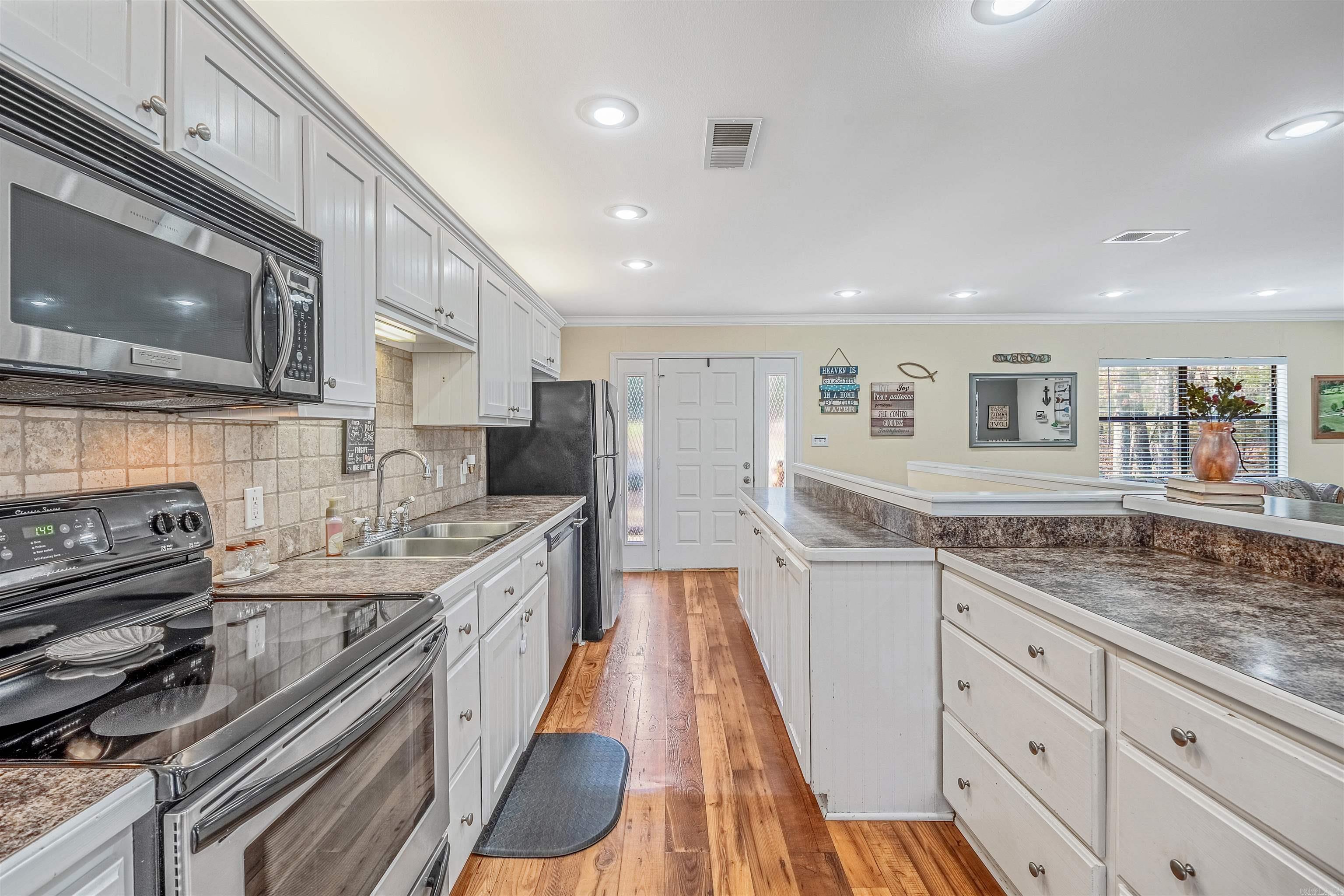 424 Potters Point Road  Higden, AR