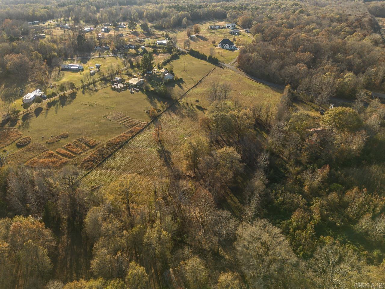 137 Union Rd.  Wooster, AR