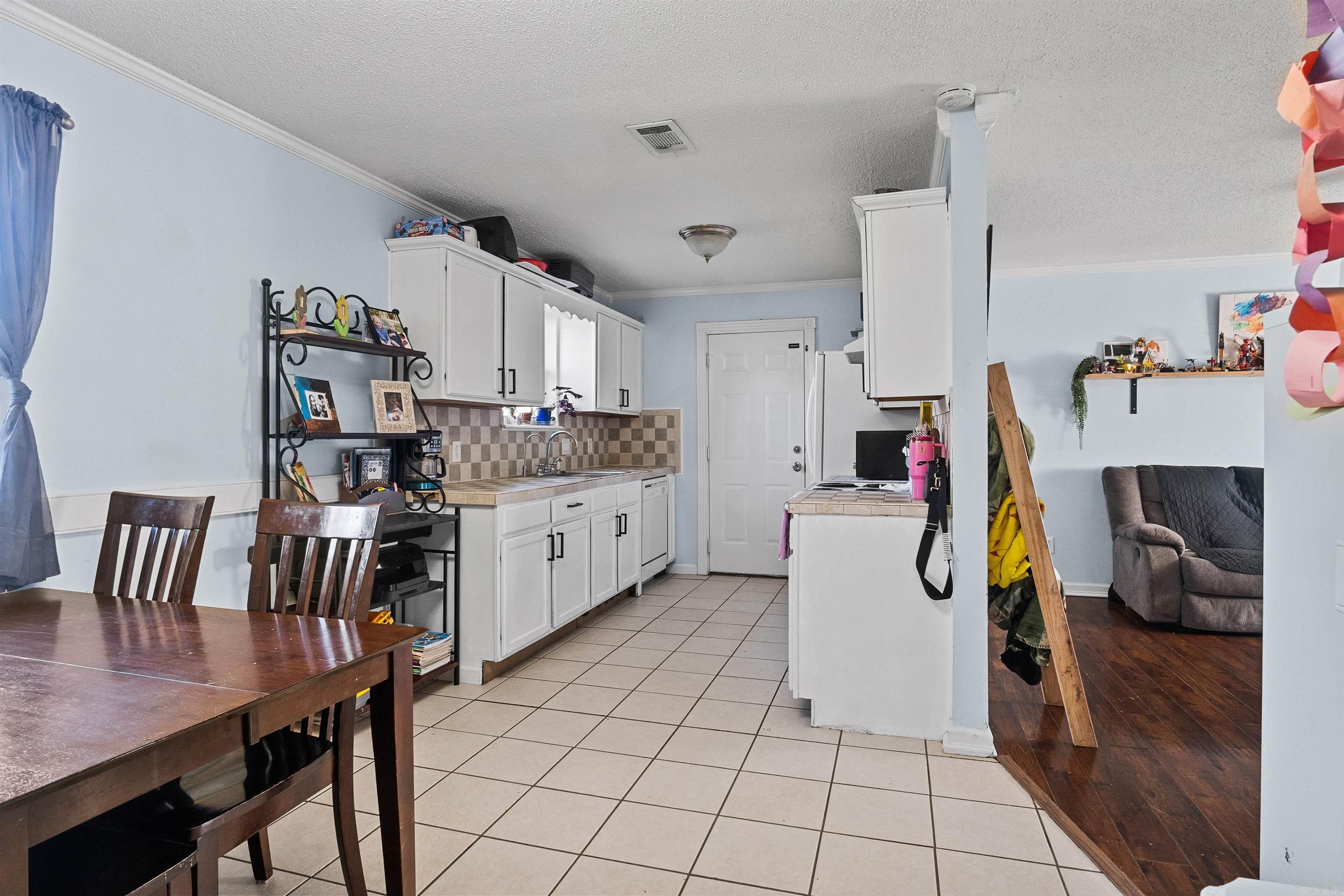 38 S 10th  Cabot, AR