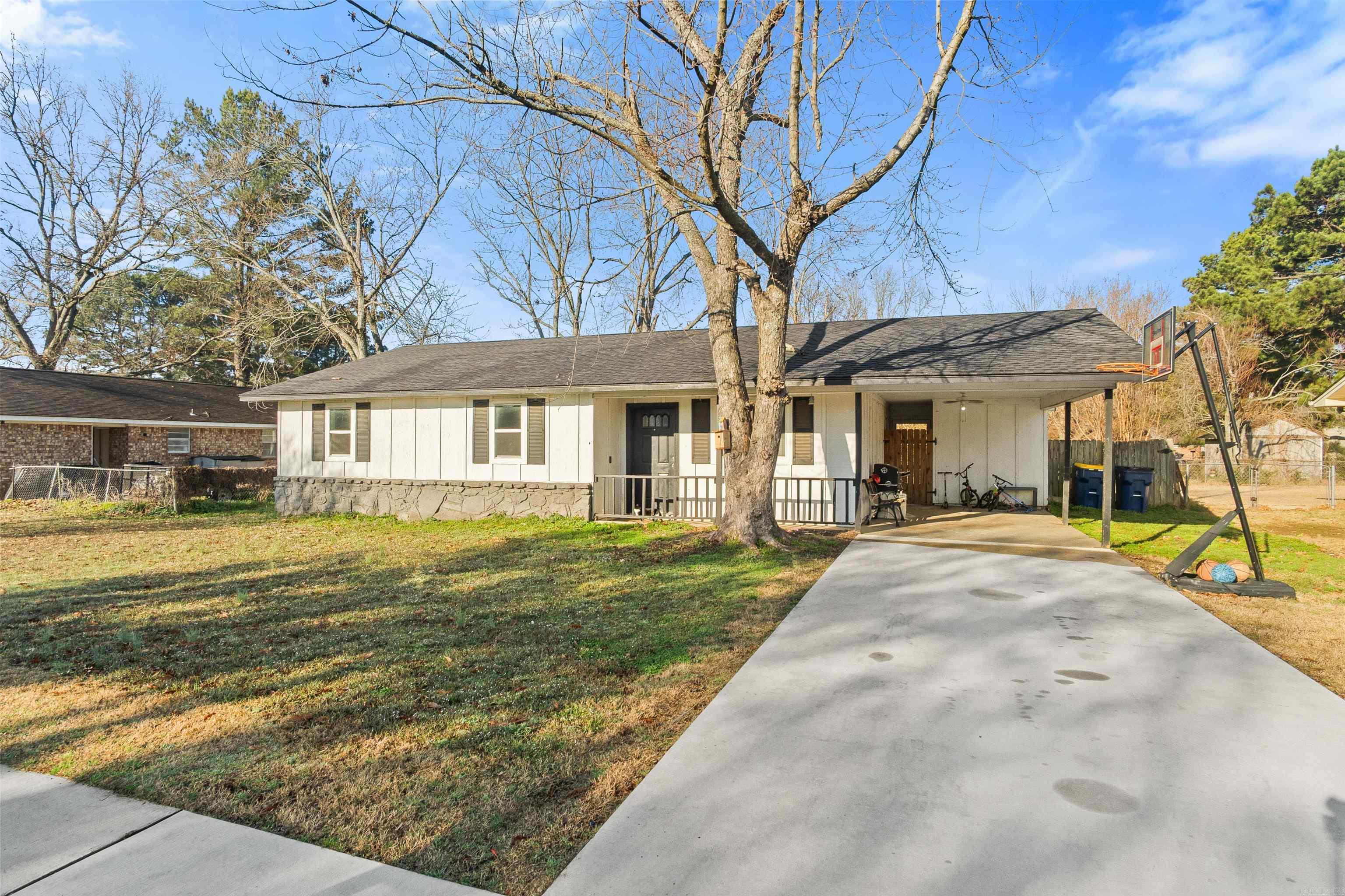 38 S 10th  Cabot, AR