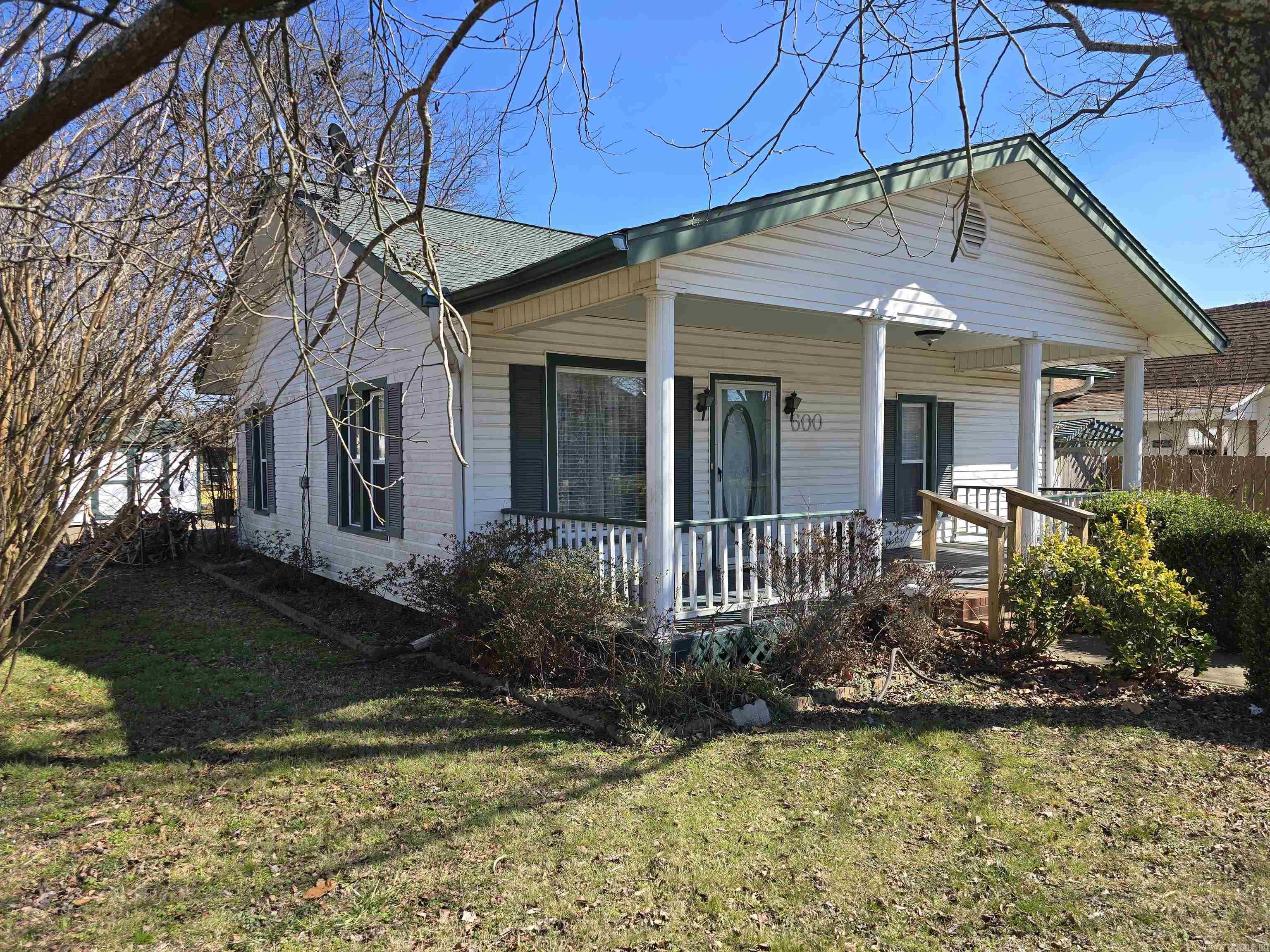 600 Fourth St  Mena, AR