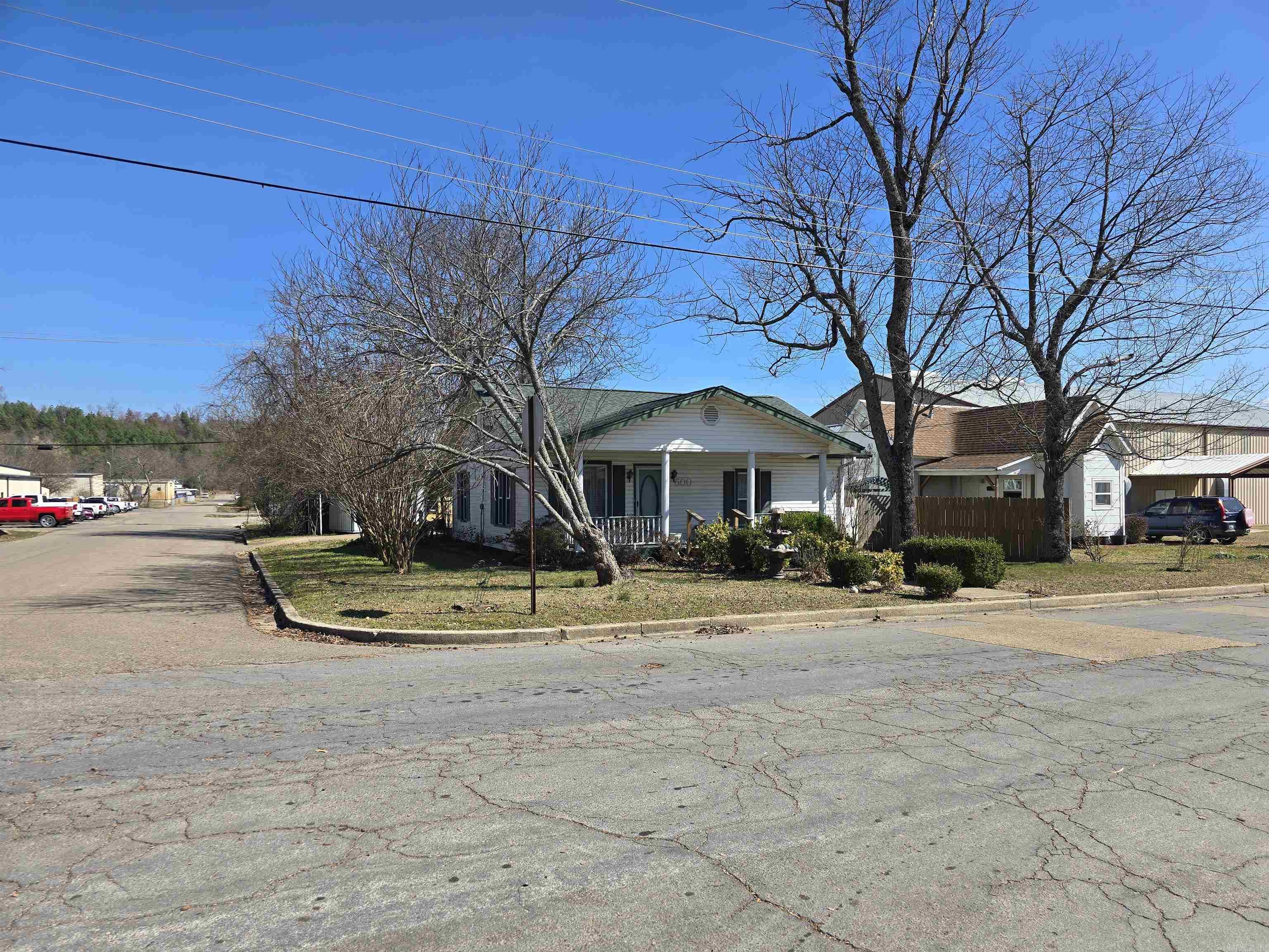 600 Fourth St  Mena, AR