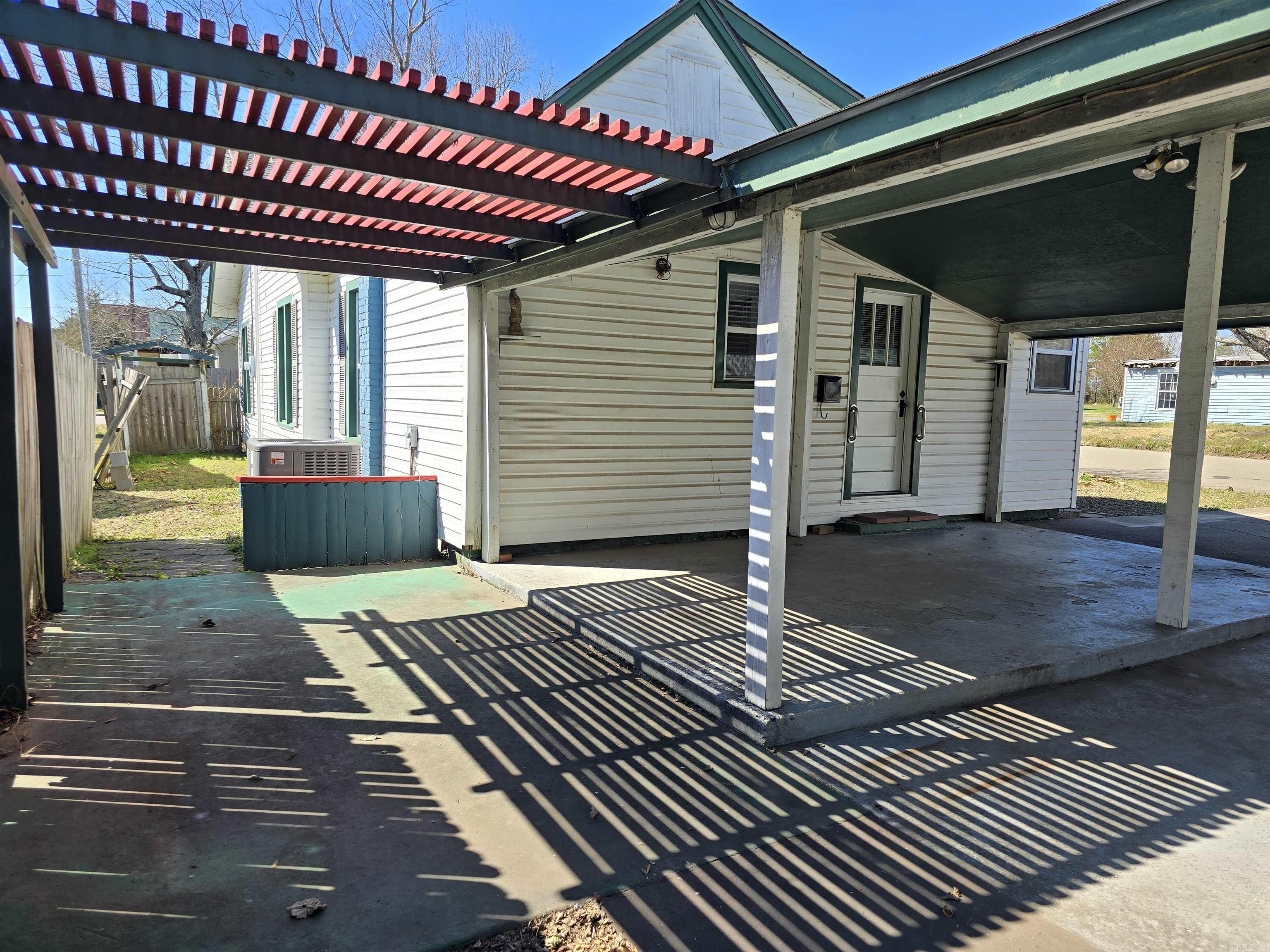 600 Fourth St  Mena, AR