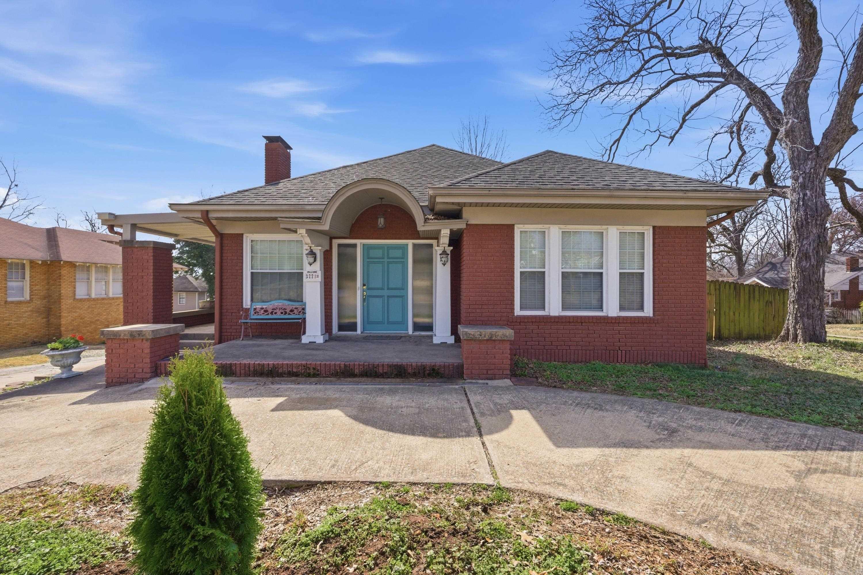 3221 W Markham  Little Rock, AR