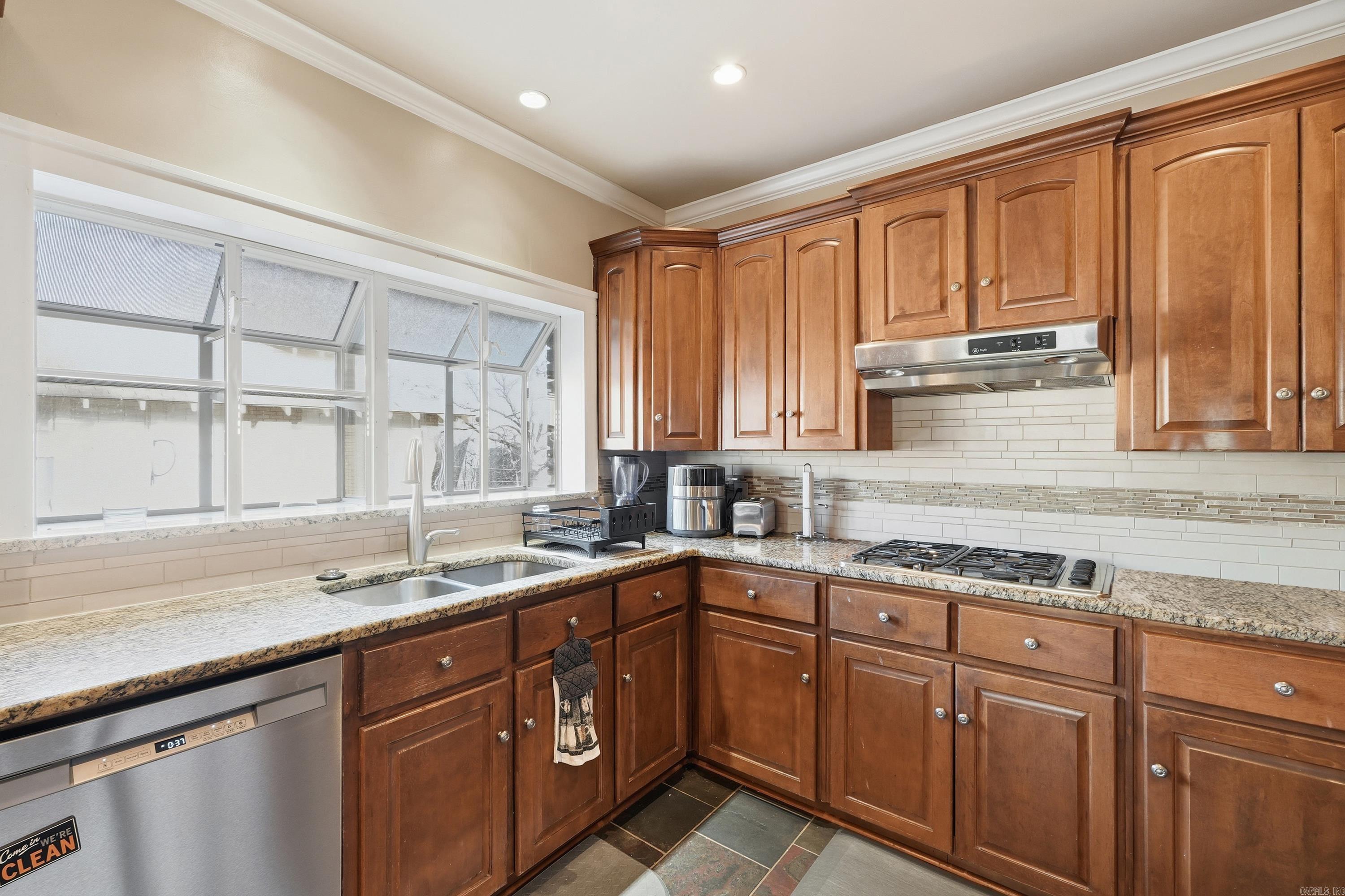 3221 W Markham  Little Rock, AR