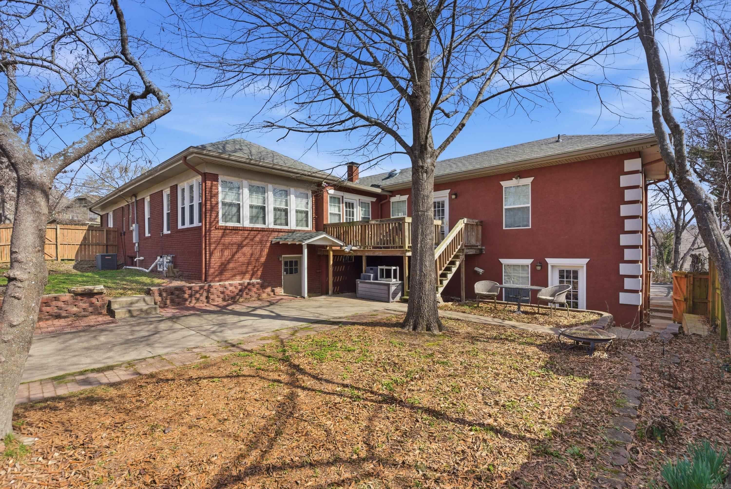 3221 W Markham  Little Rock, AR