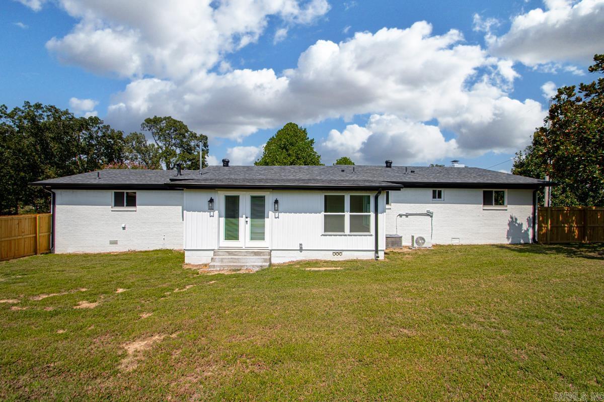 616 E Woodruff  Sherwood, AR