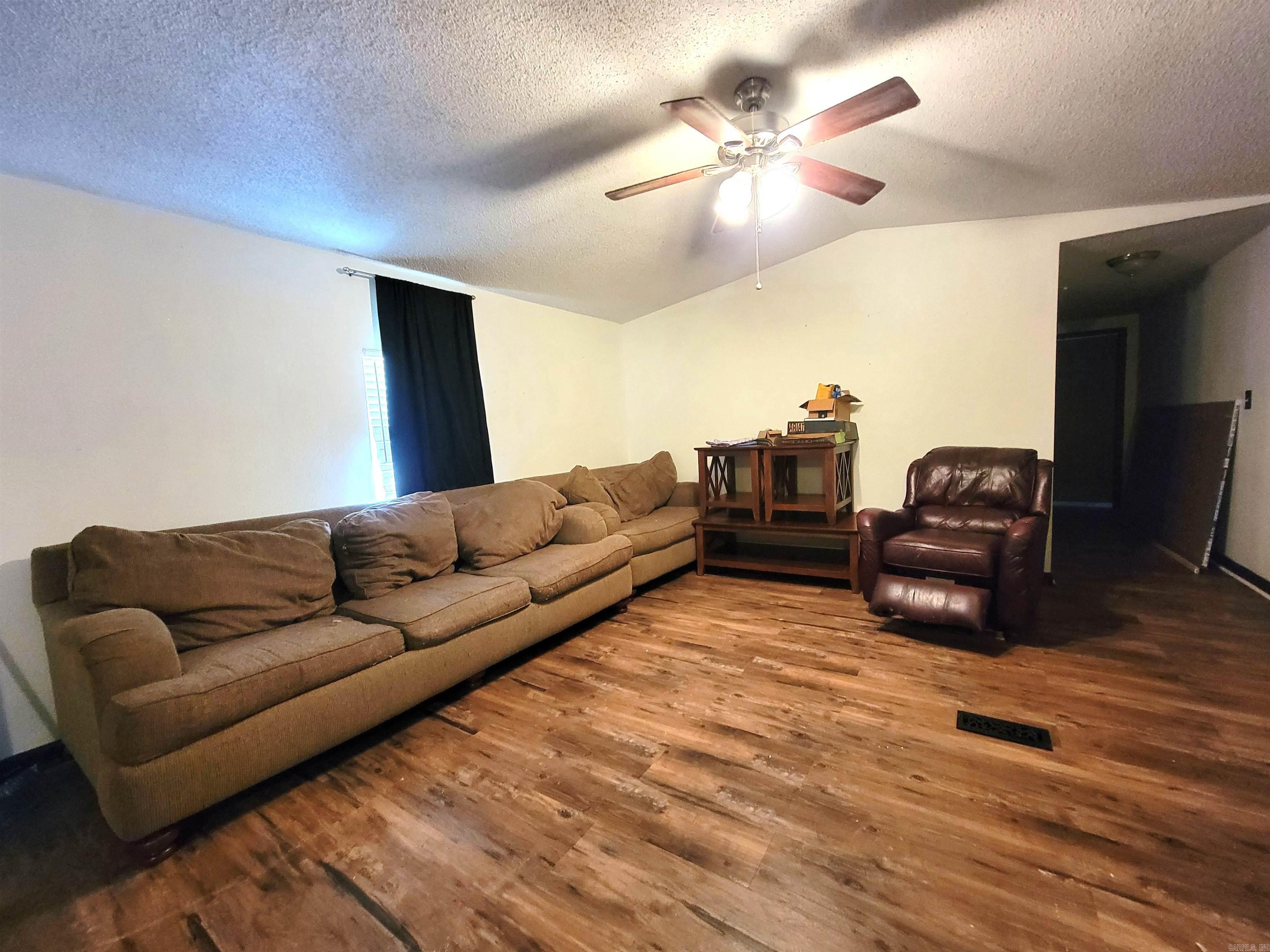 1010 Kenneth  White Hall, AR