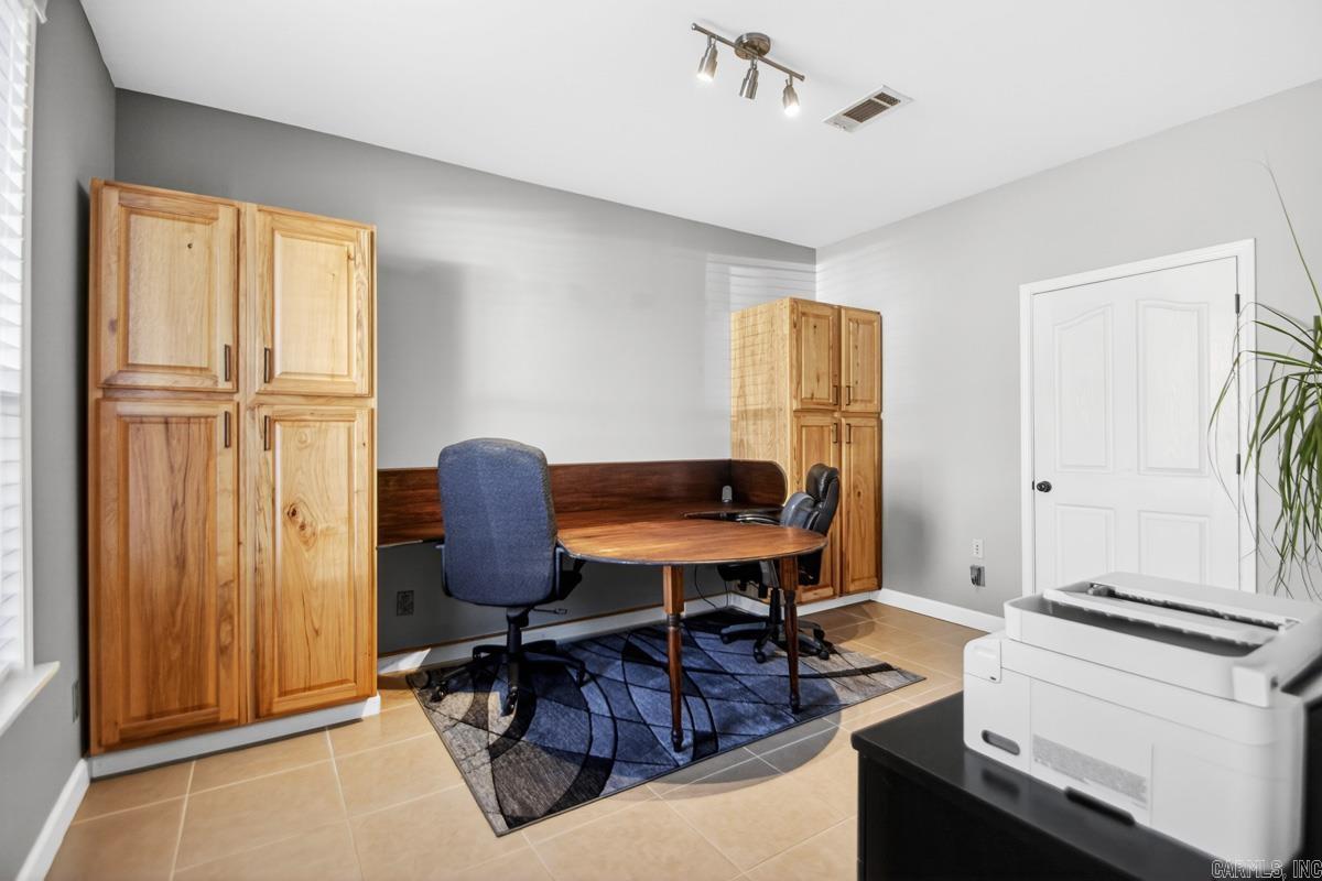 419 E Colonel Glenn  Little Rock, AR