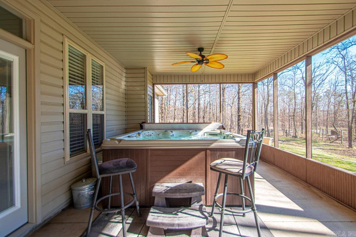 419 E Colonel Glenn  Little Rock, AR