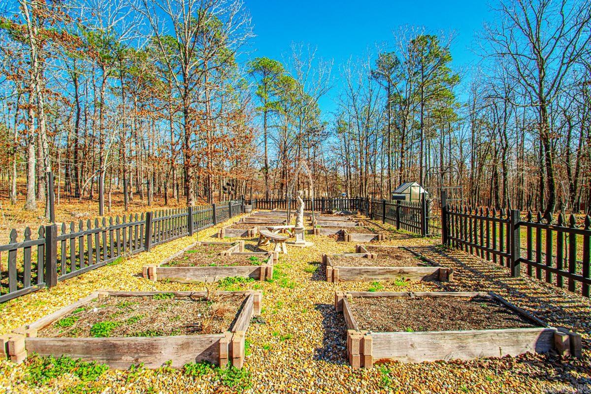 419 E Colonel Glenn  Little Rock, AR