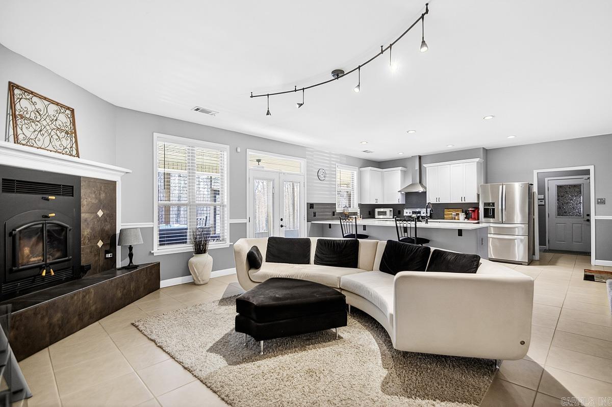 419 E Colonel Glenn  Little Rock, AR