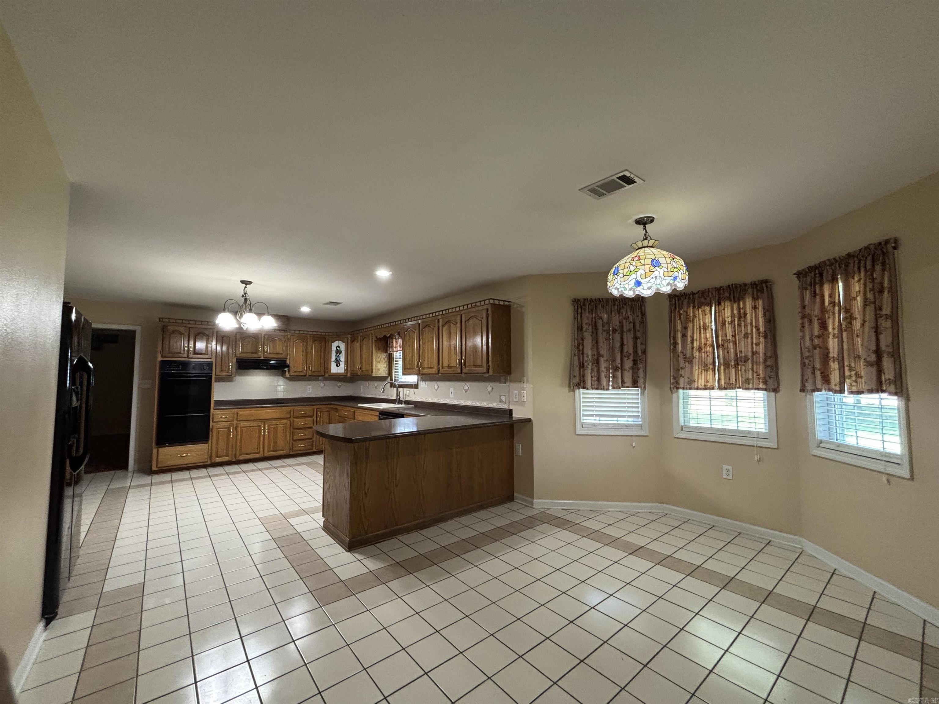 100 Charleston  Walnut Ridge, AR