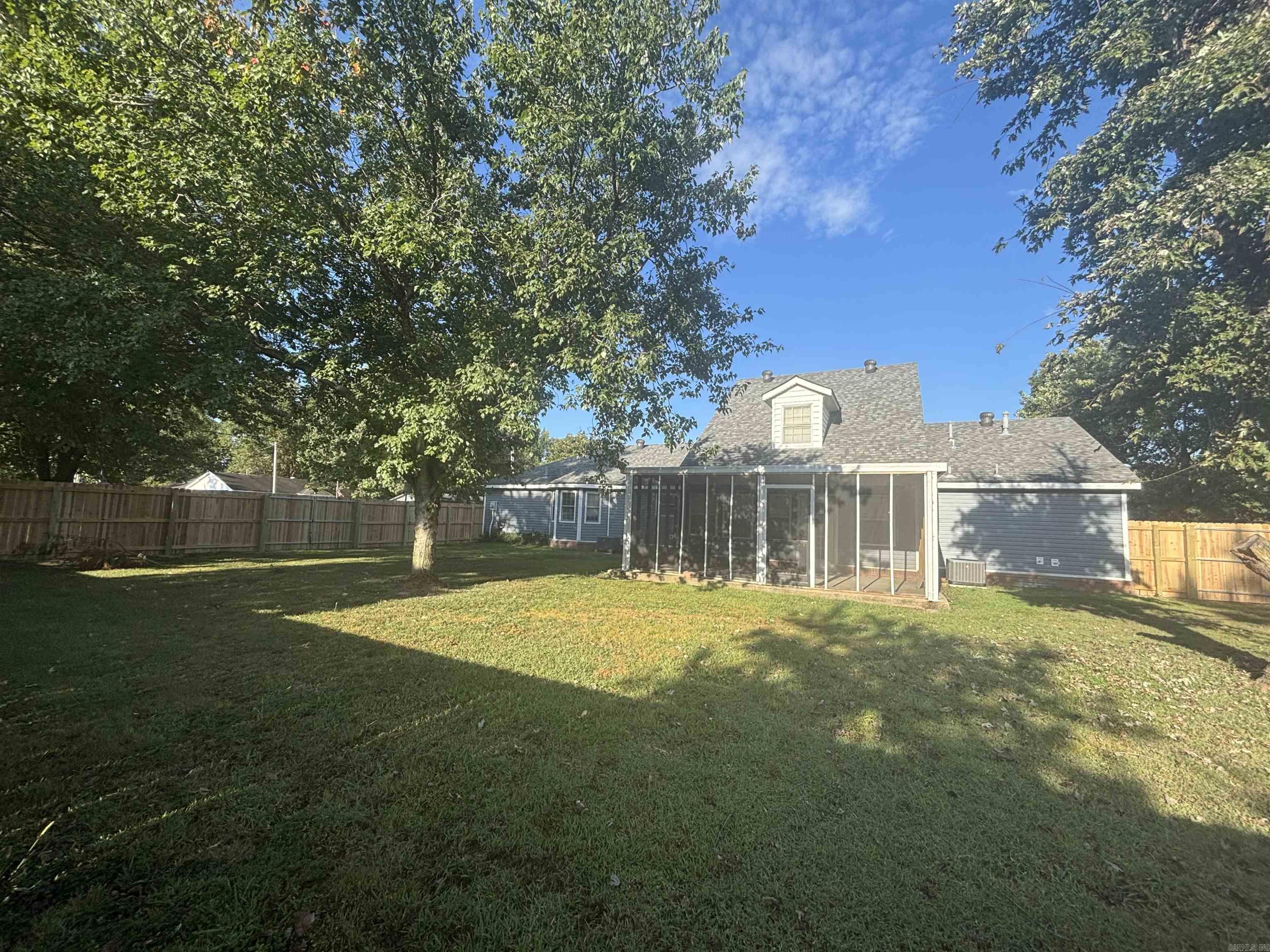 100 Charleston  Walnut Ridge, AR