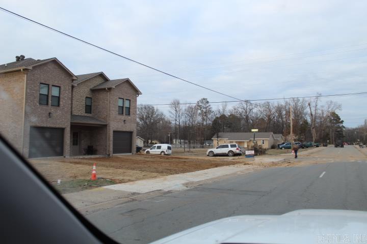 214 N Elm  Jacksonville, AR