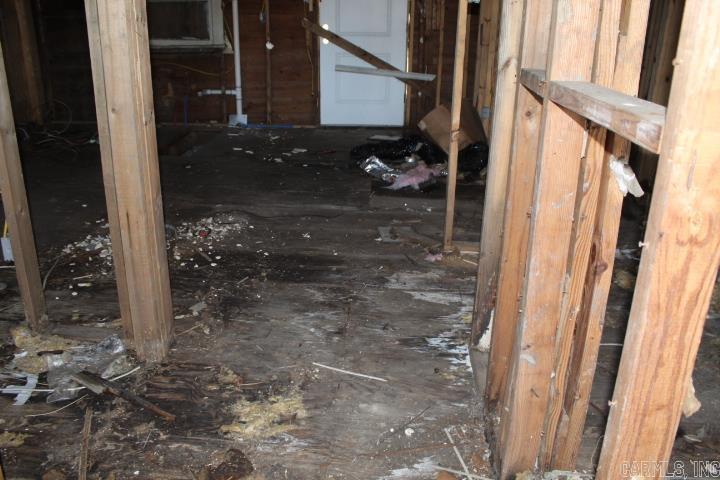 214 N Elm  Jacksonville, AR