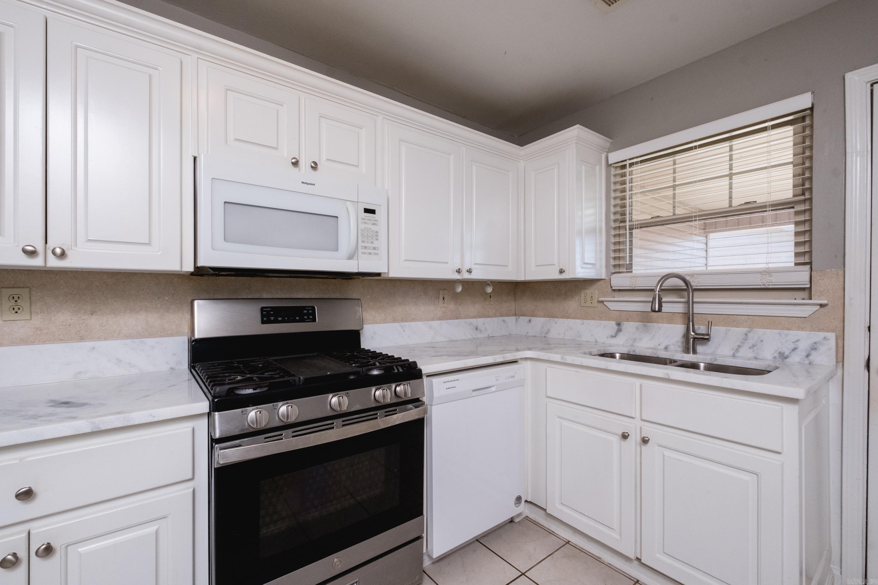 4009 W 11th  Little Rock, AR