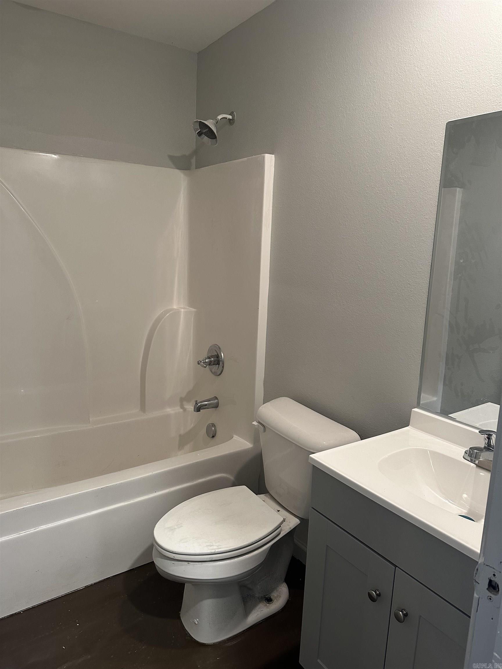 113,115,117,119 First  Benton, AR