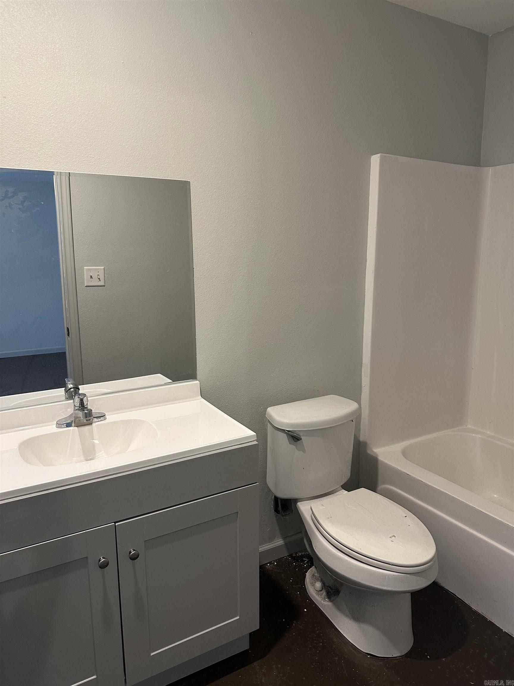 113,115,117,119 First  Benton, AR