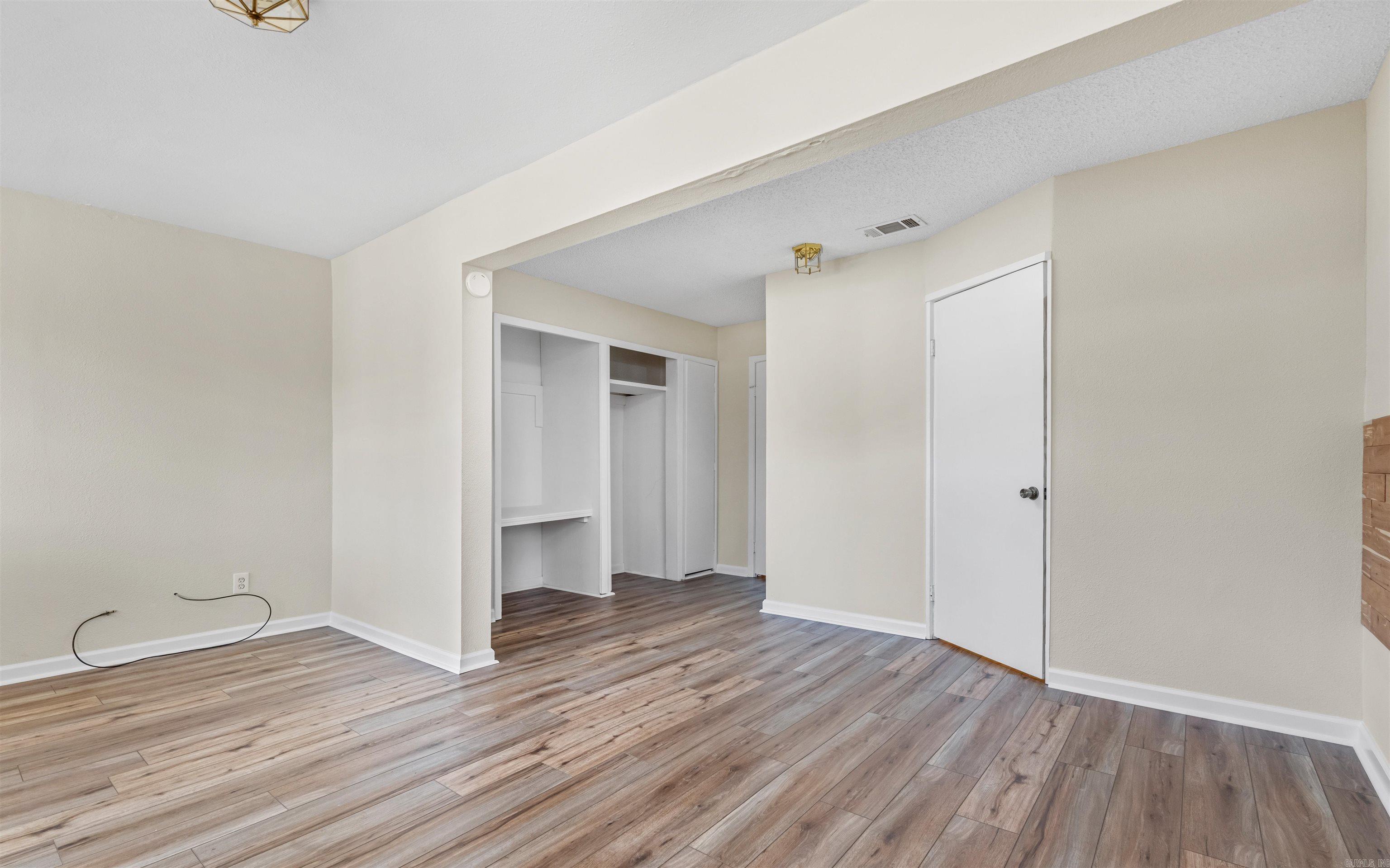 6 Opalo  Hot Springs Village, AR