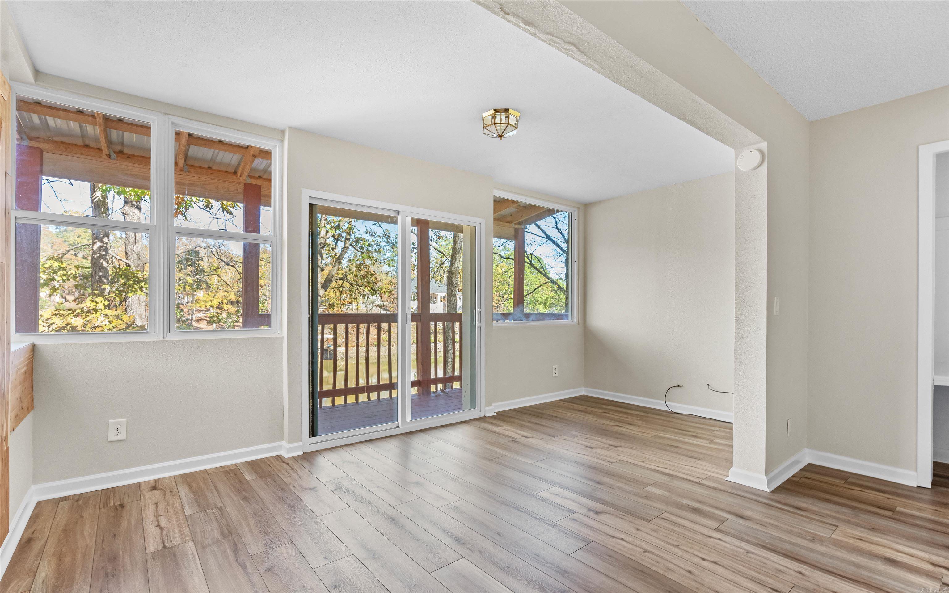 6 Opalo  Hot Springs Village, AR