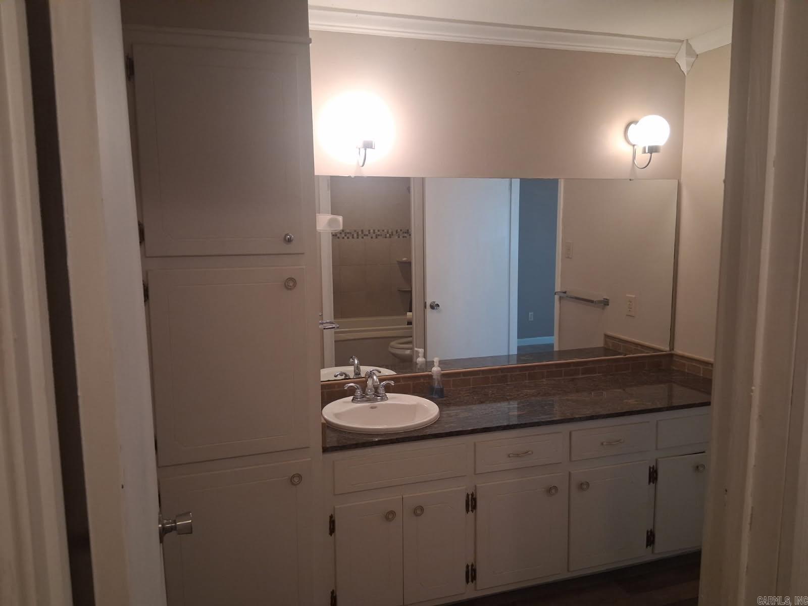 3904 Royal Forest  Pine Bluff, AR