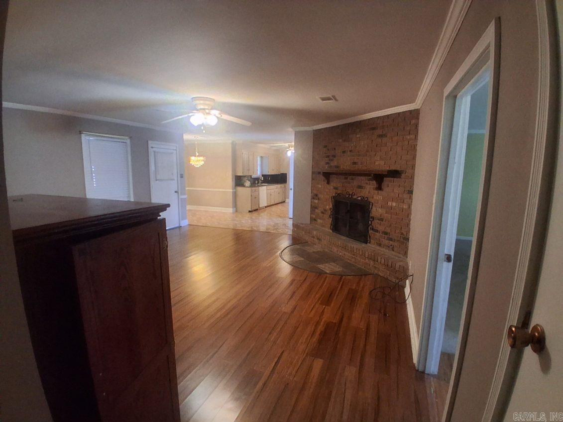 3904 Royal Forest  Pine Bluff, AR