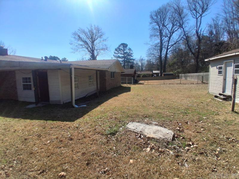 3904 Royal Forest  Pine Bluff, AR