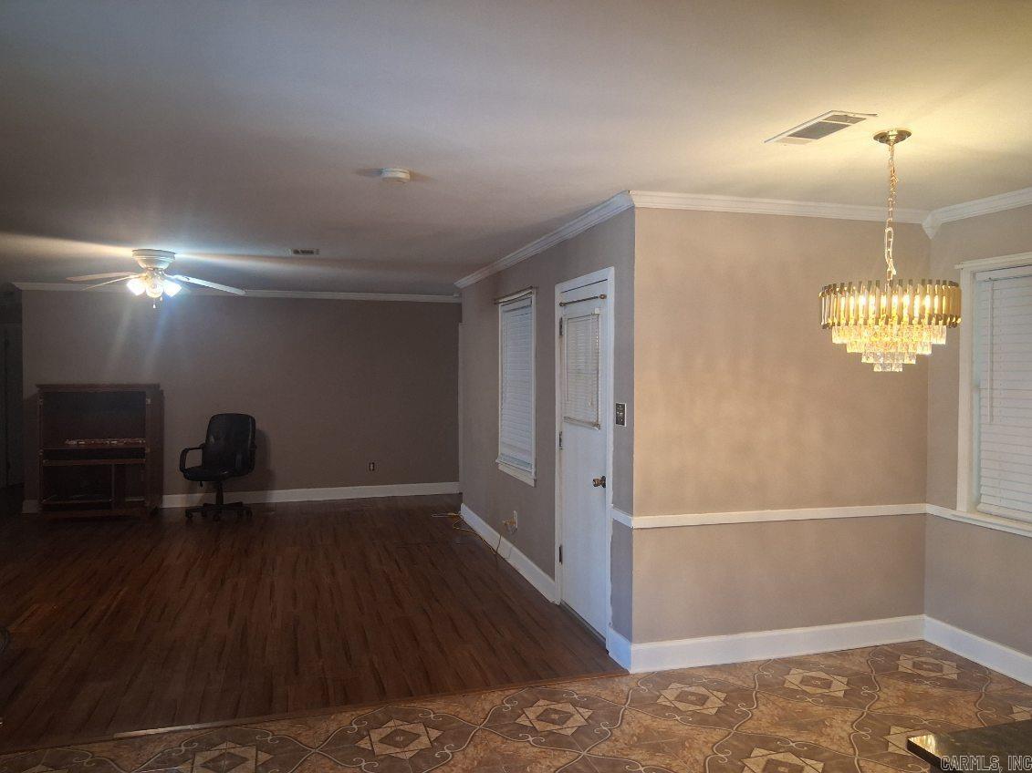 3904 Royal Forest  Pine Bluff, AR