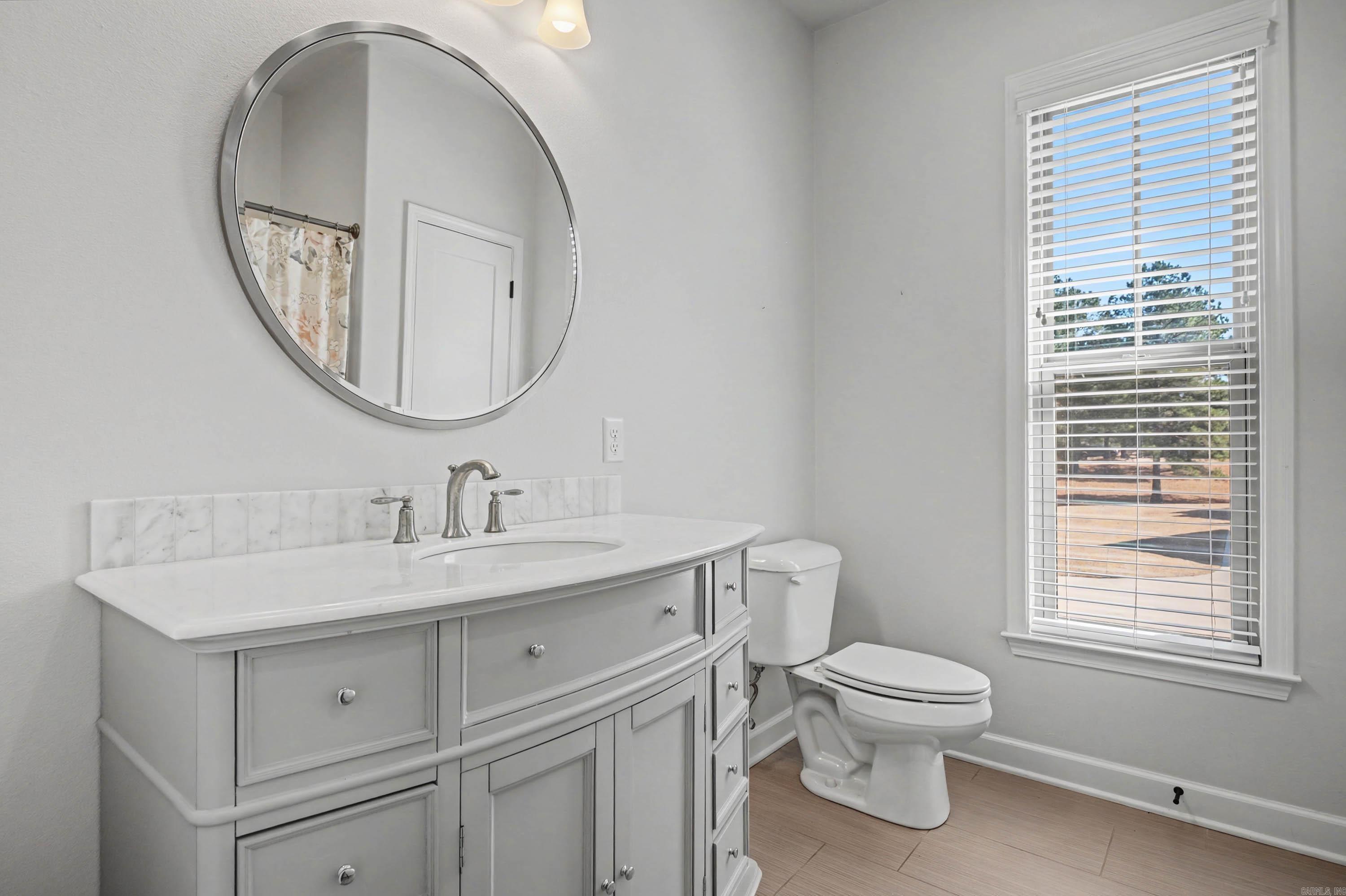 5615 S Shore  Hensley, AR