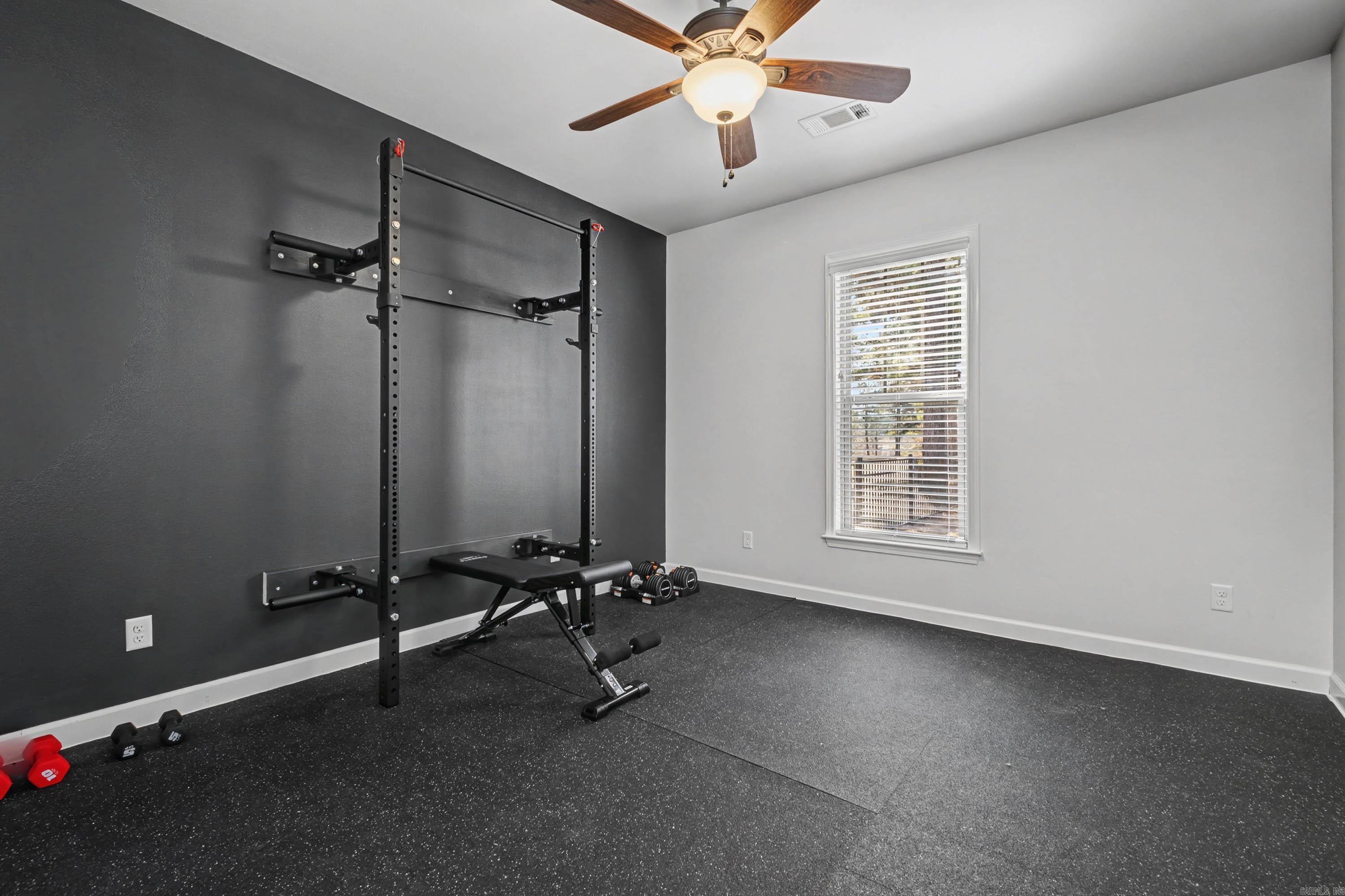 5615 S Shore  Hensley, AR