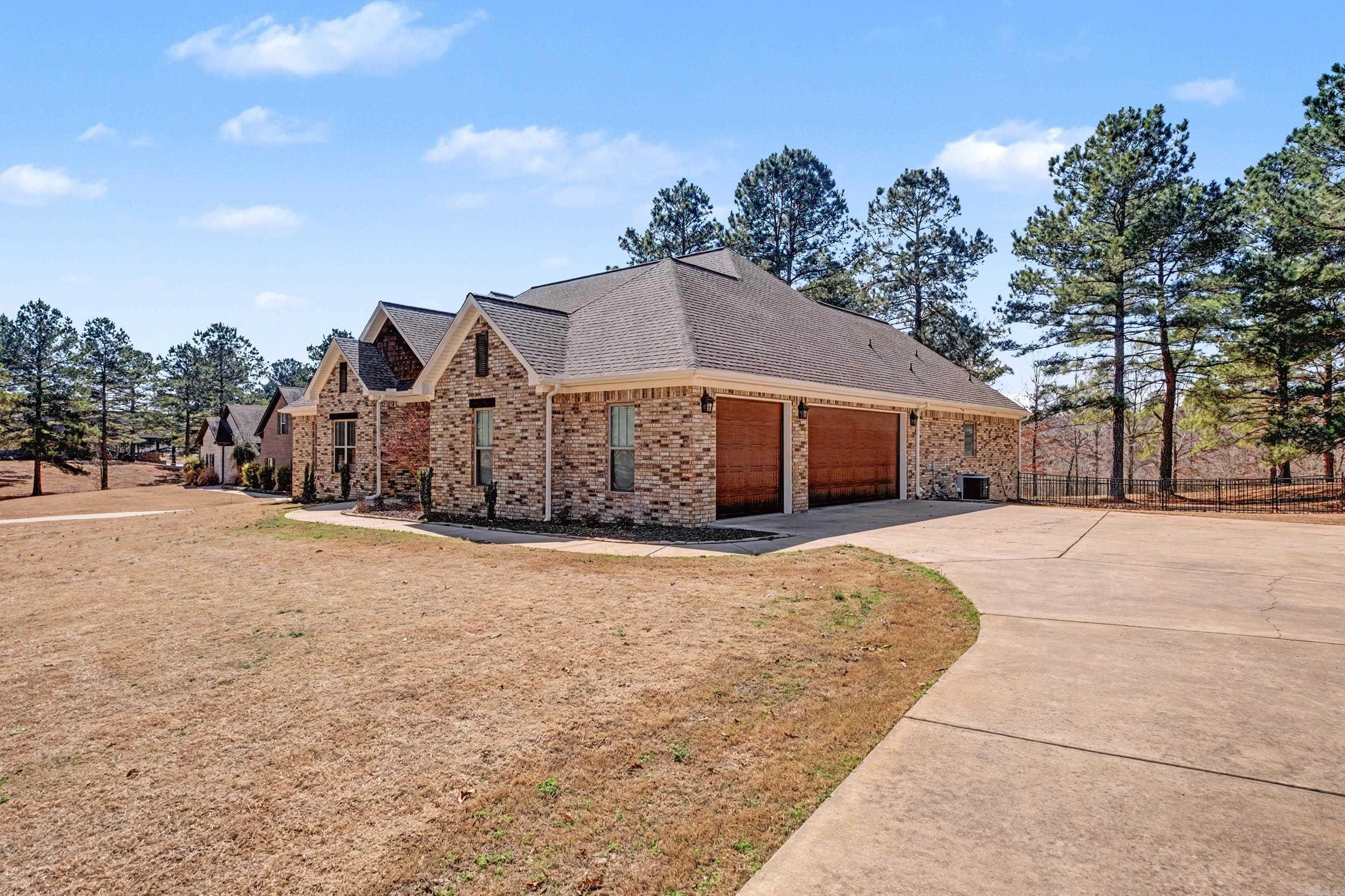5615 S Shore  Hensley, AR