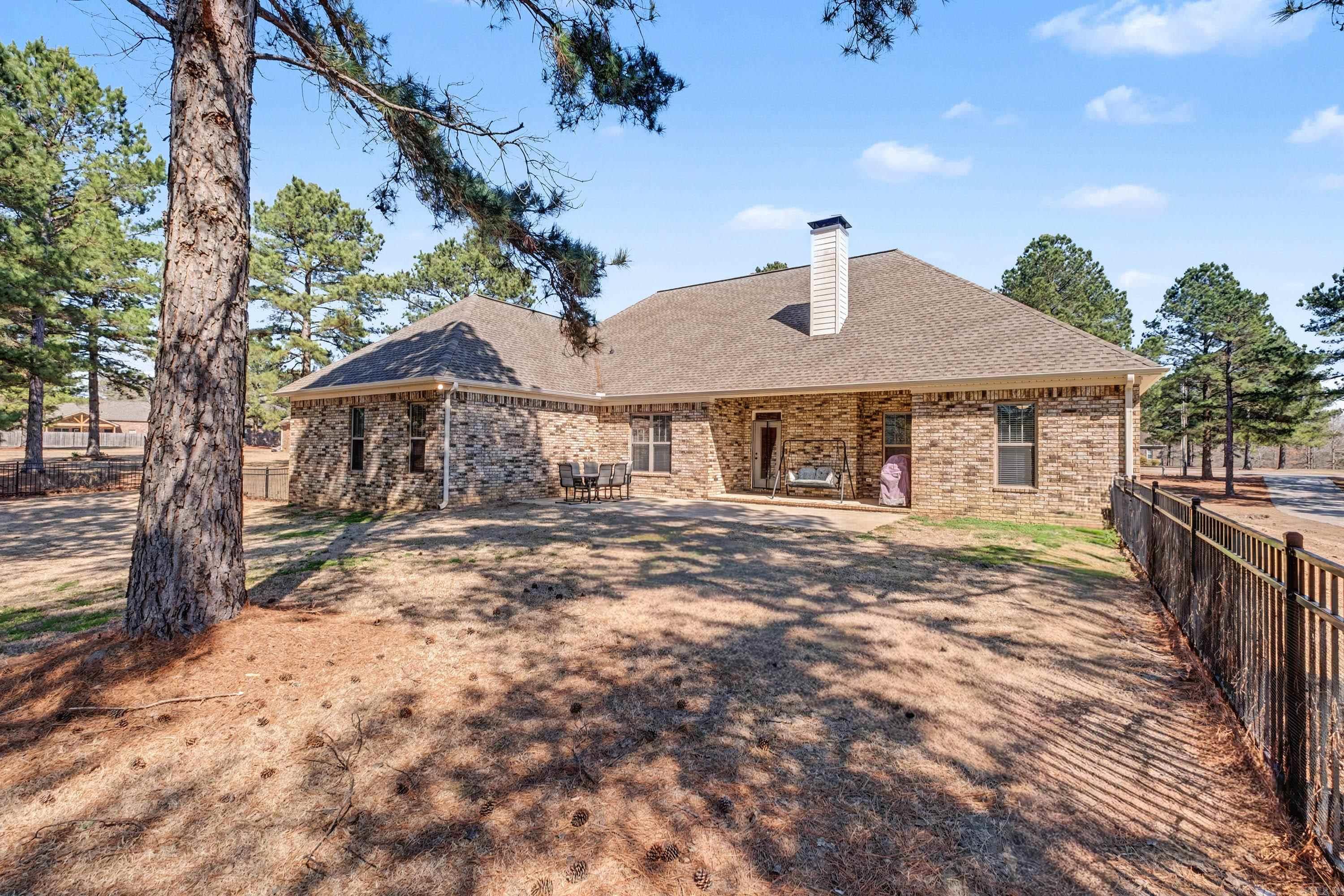 5615 S Shore  Hensley, AR